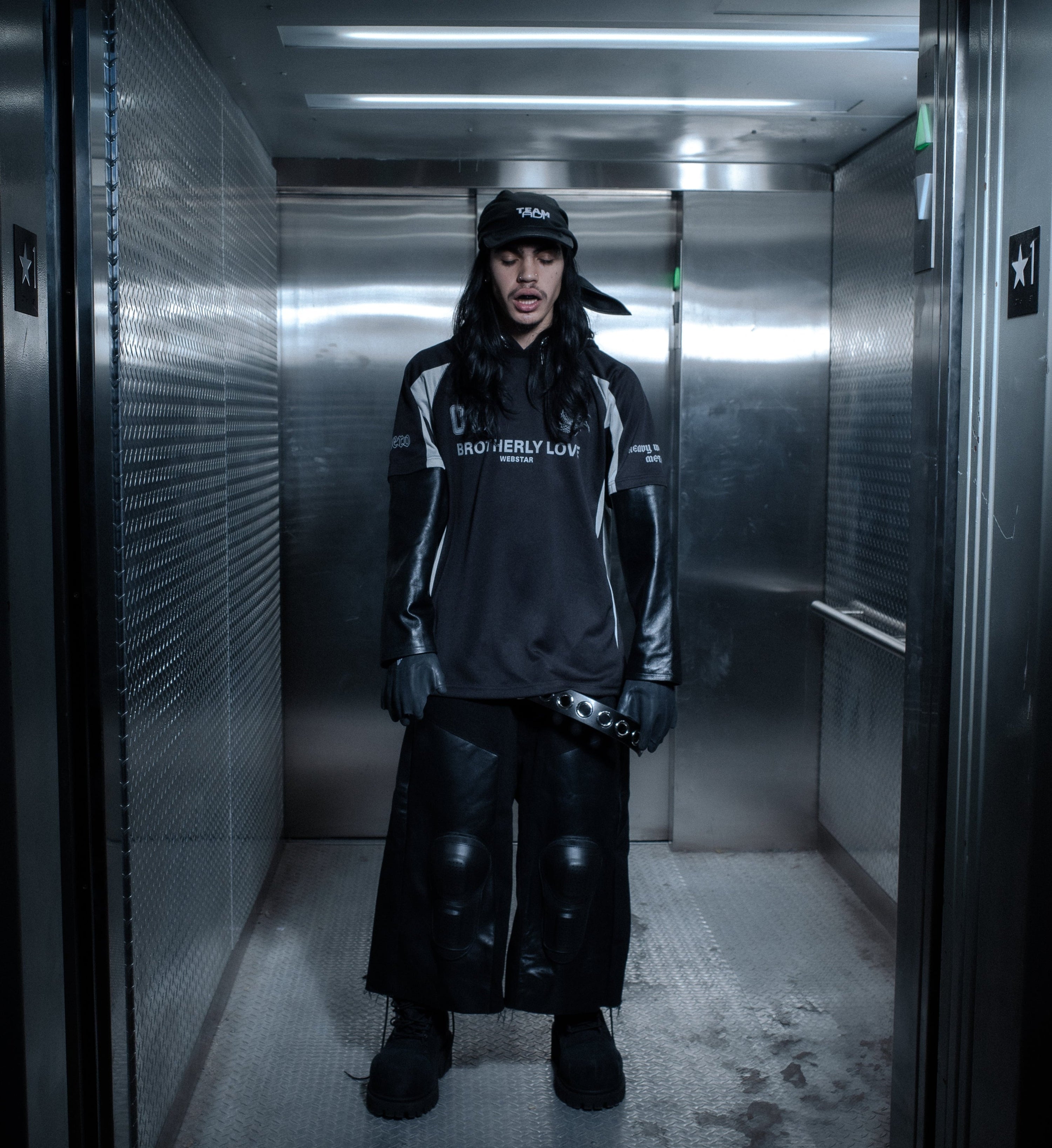 BL WEBSTORM JERSEY WITH LEATHER SLEEVES