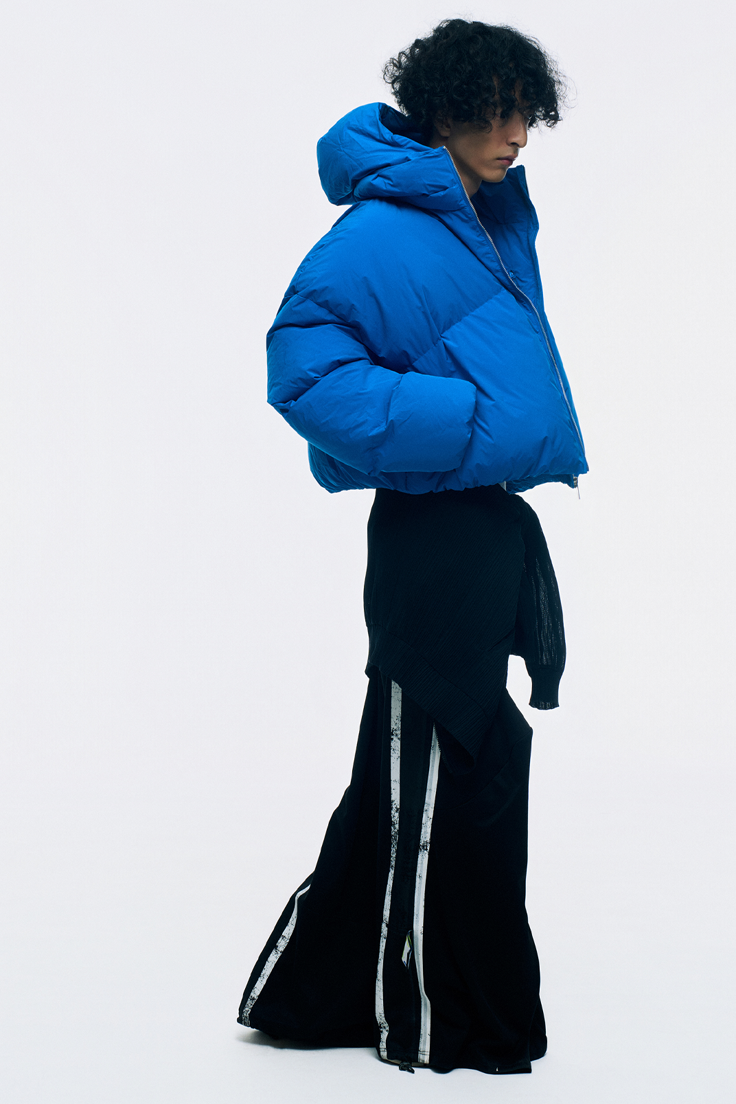 CROPPED DOUBLE NECK BUBBLE (BLUE)