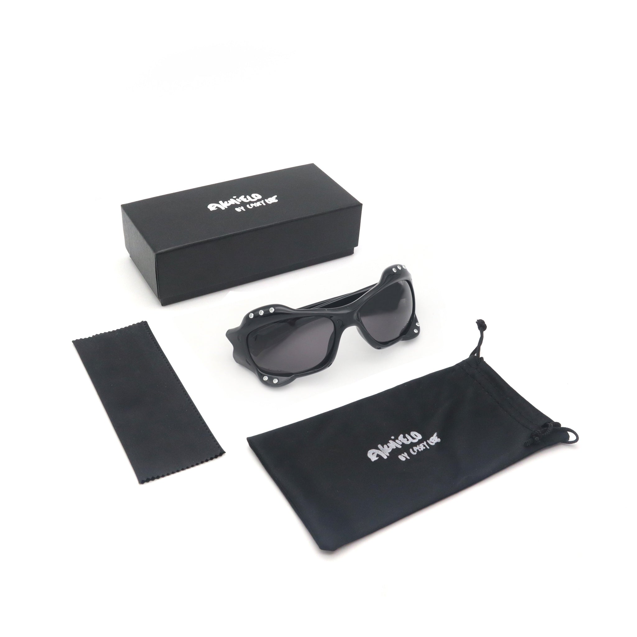 ONYX BOLTED SHADES