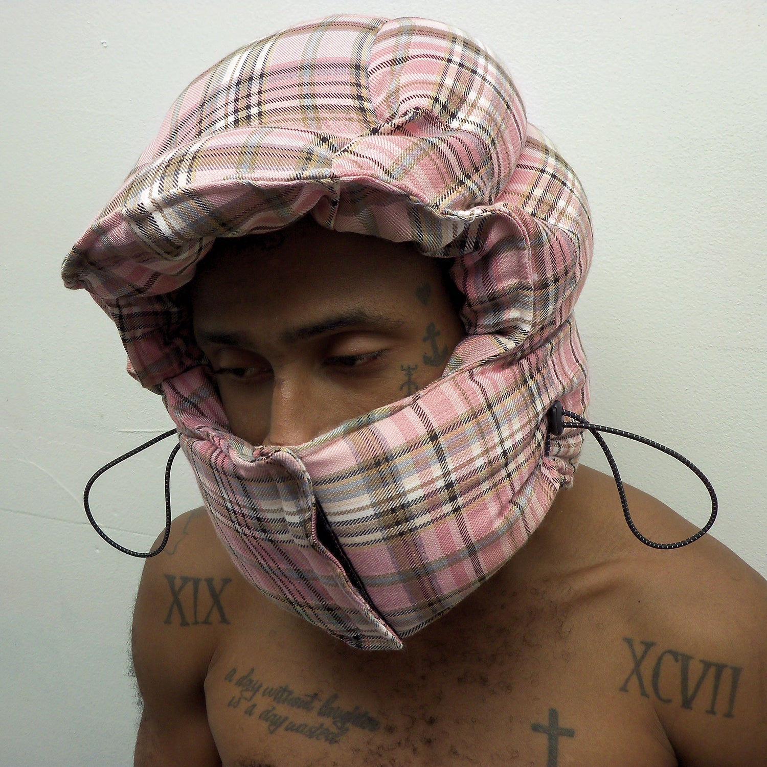 filthy® plaid puffer hood (pink)