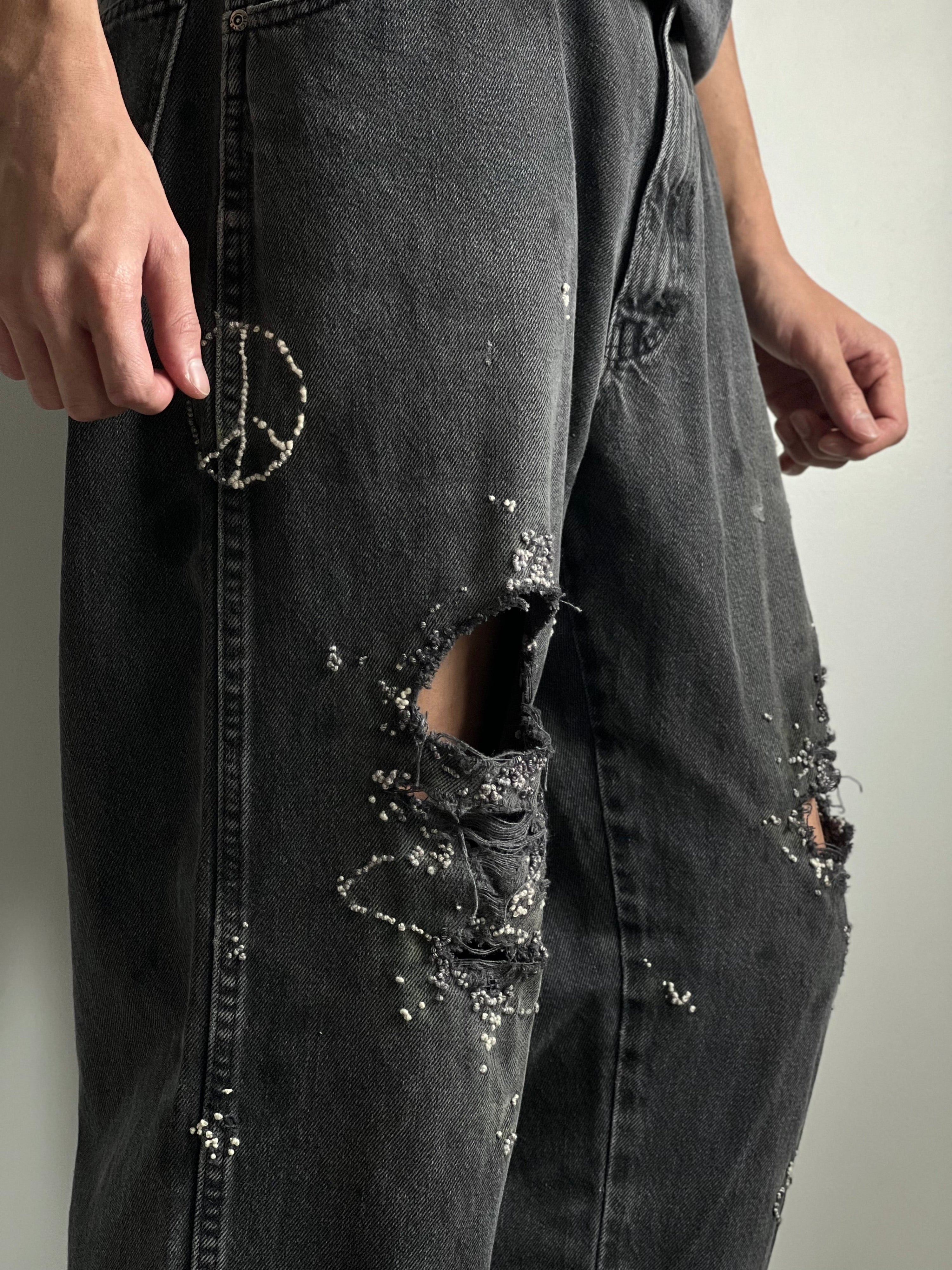 """Embroidered' Dot work pants