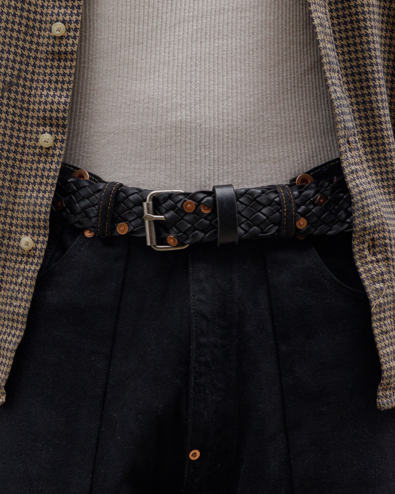 Riveted Woven Belt