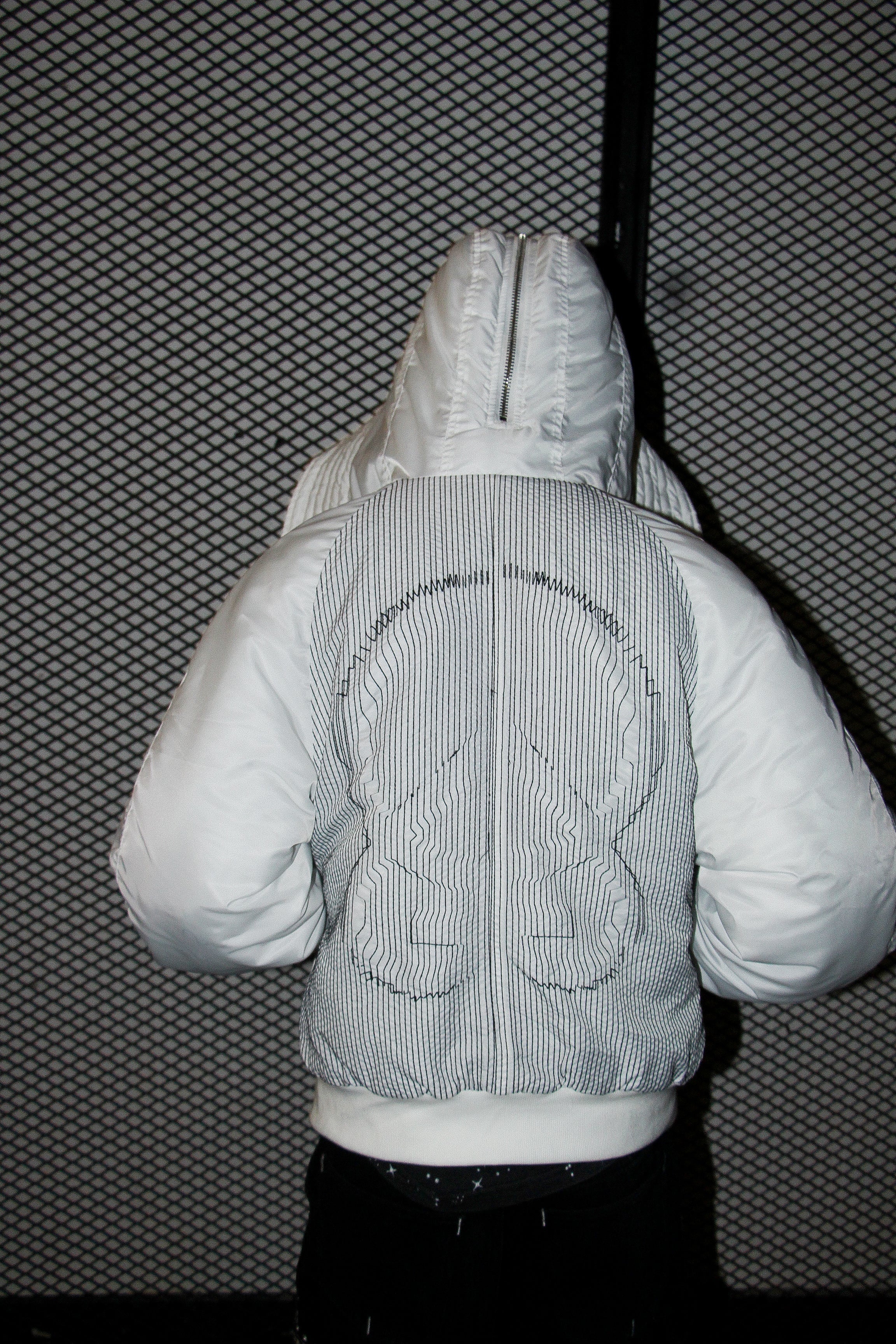 N-2B Pulse Bulley Bomber White – Lowheads