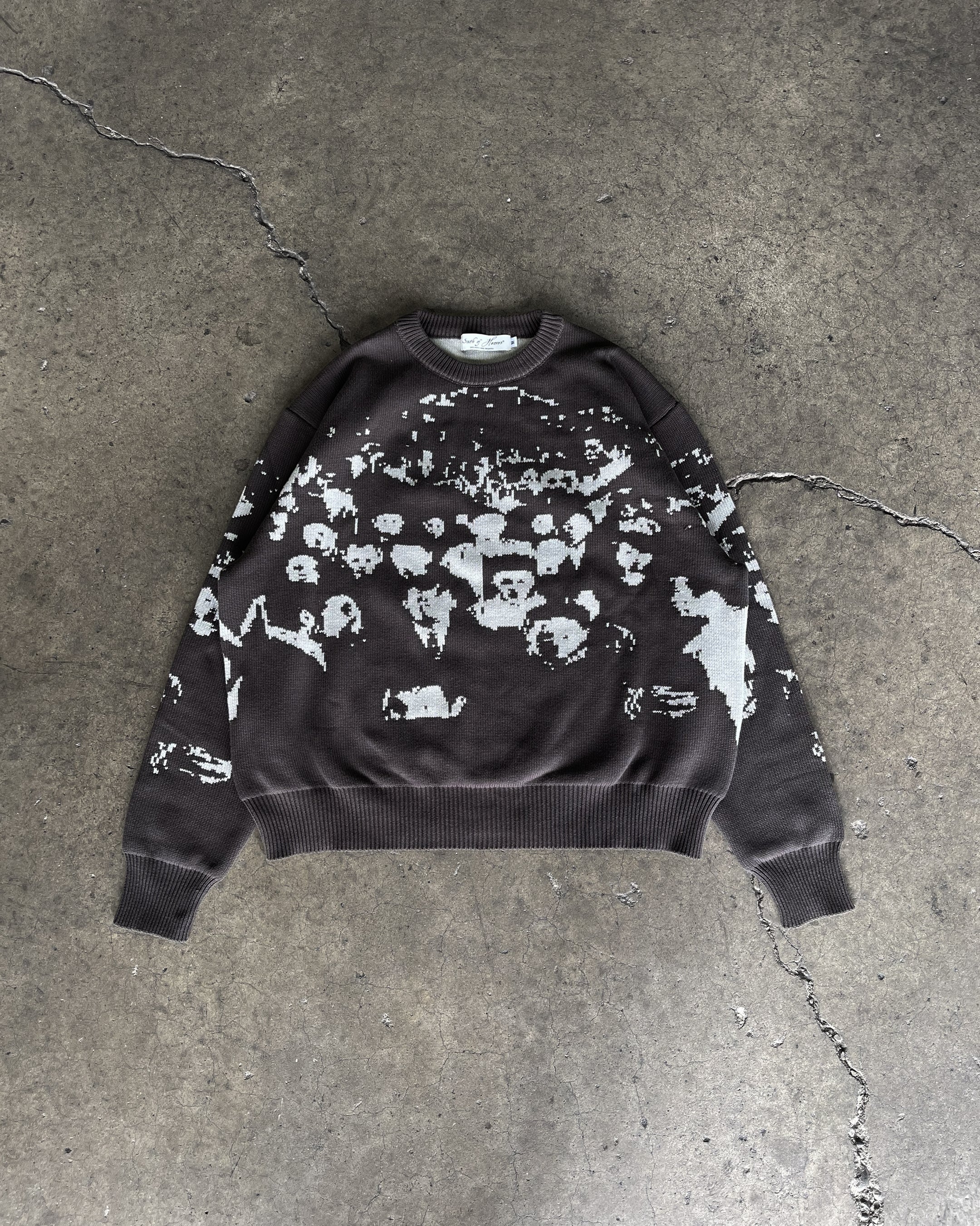 HYSTERIA - Heavyweight Knitted Sweater