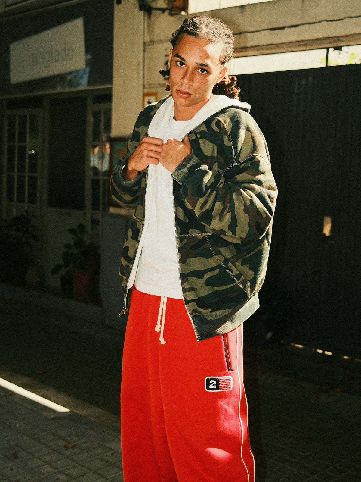 RED PILL SWEATPANT