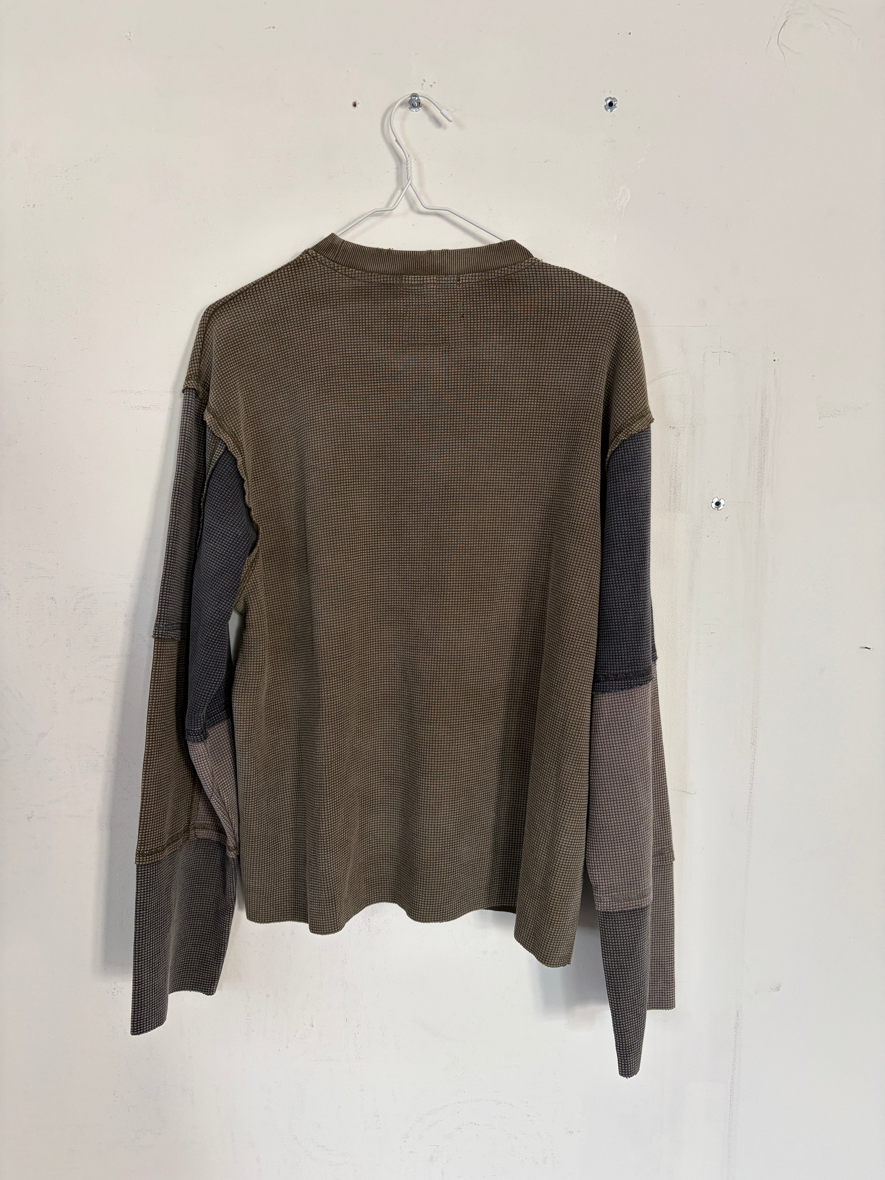 FALLOUT - DISTRESSED PATCHWORK THERMAL