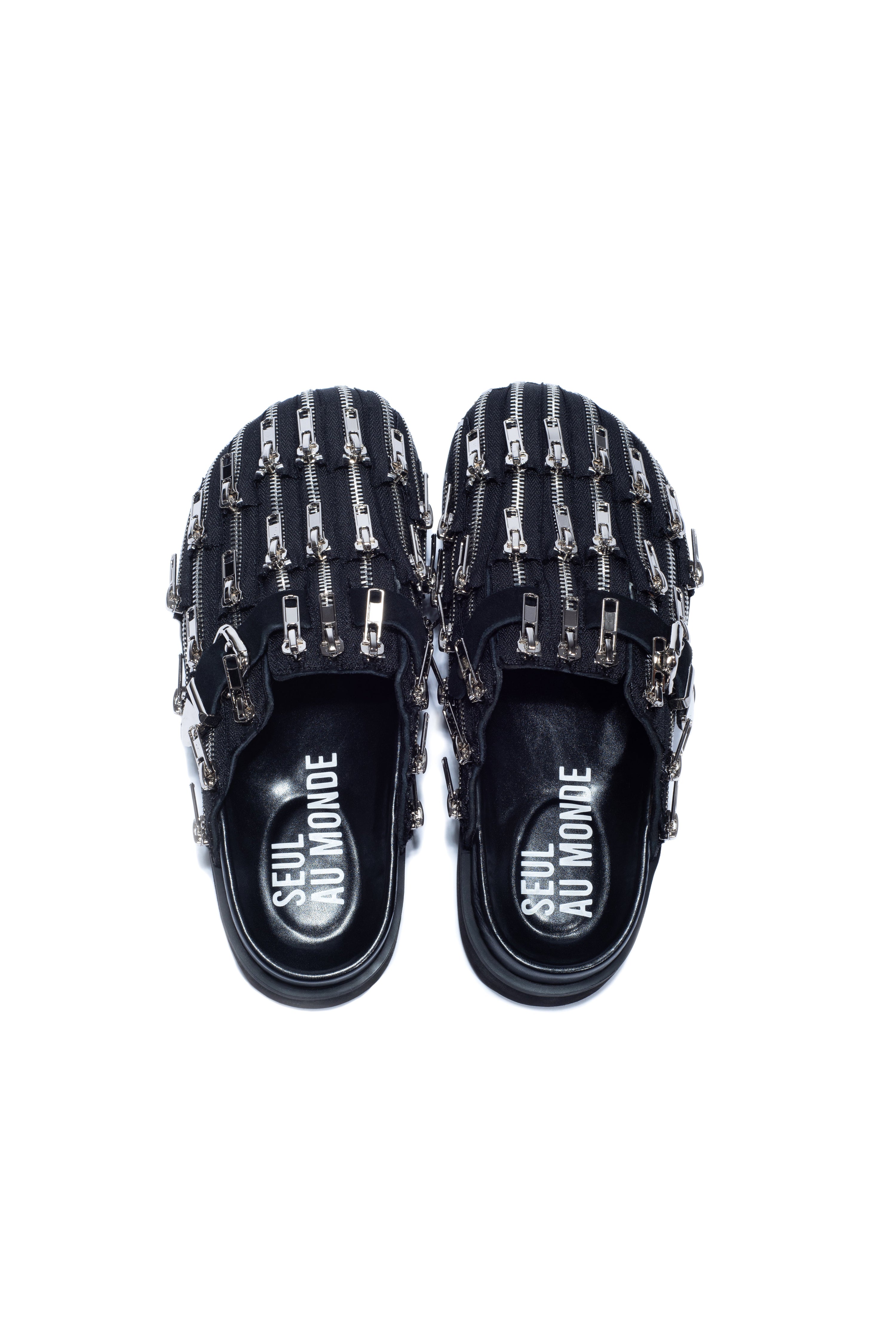 WALK ALONE (MARCHE SEUL)