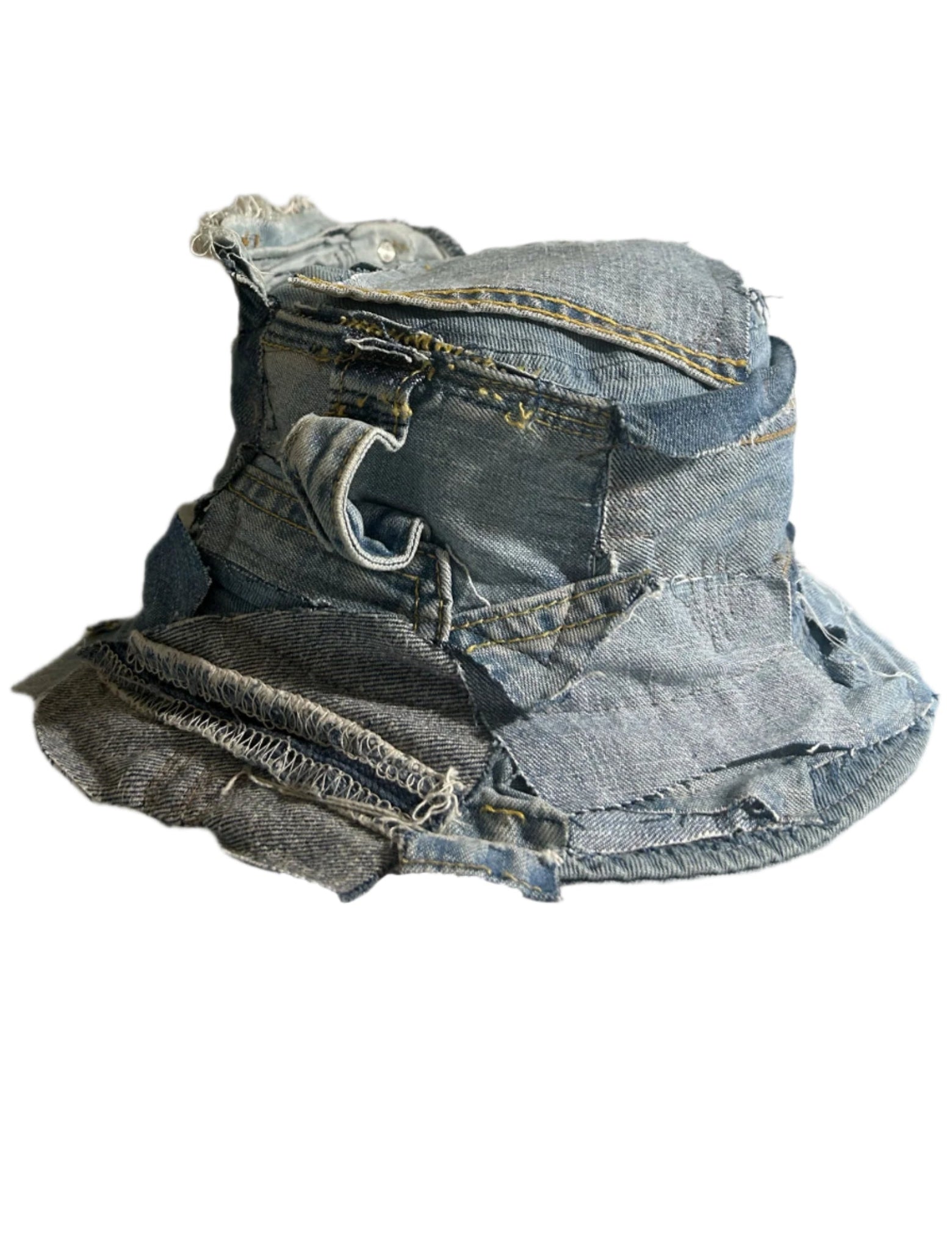 1/1 BUCKET HAT