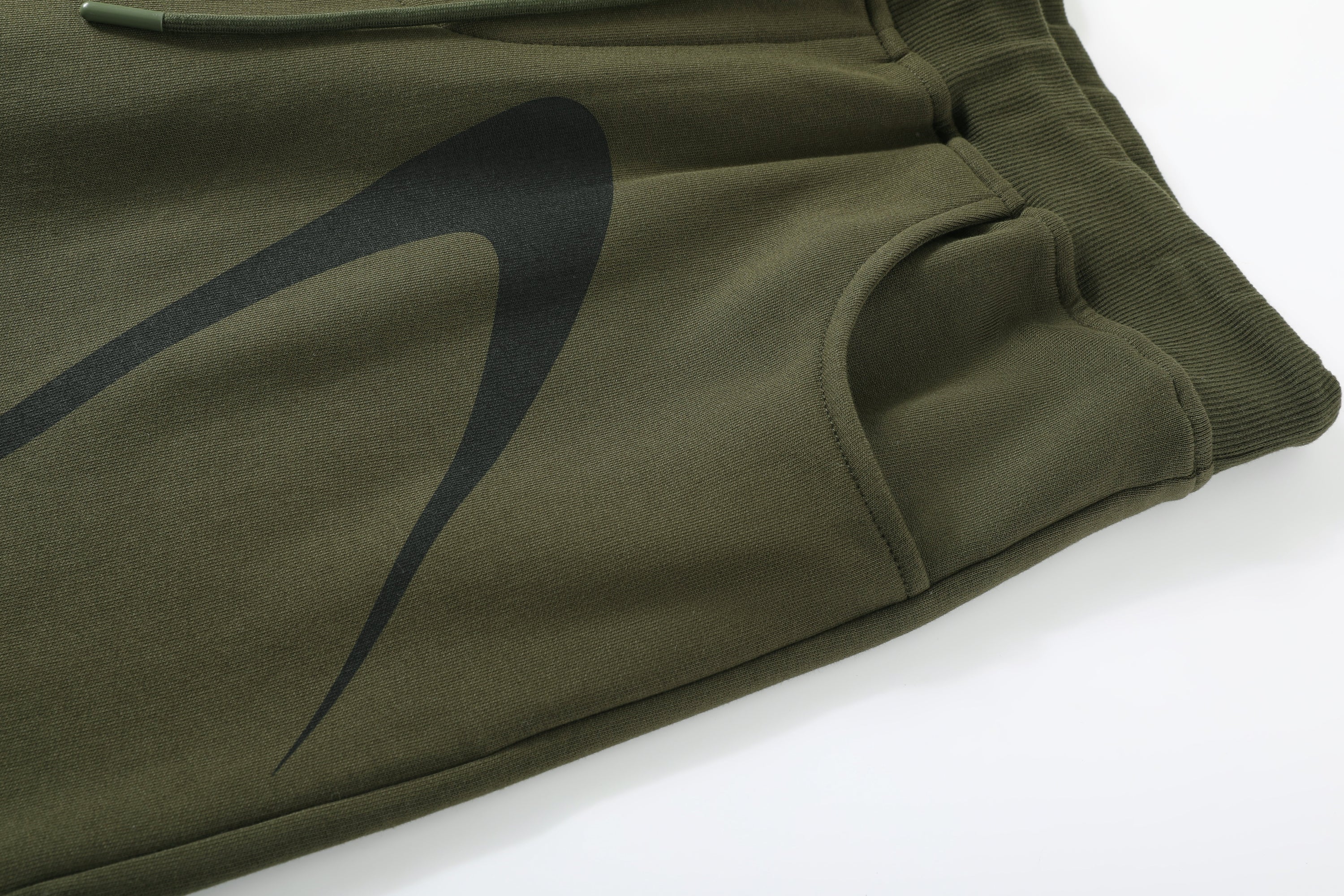 Speed Shorts in Leaf