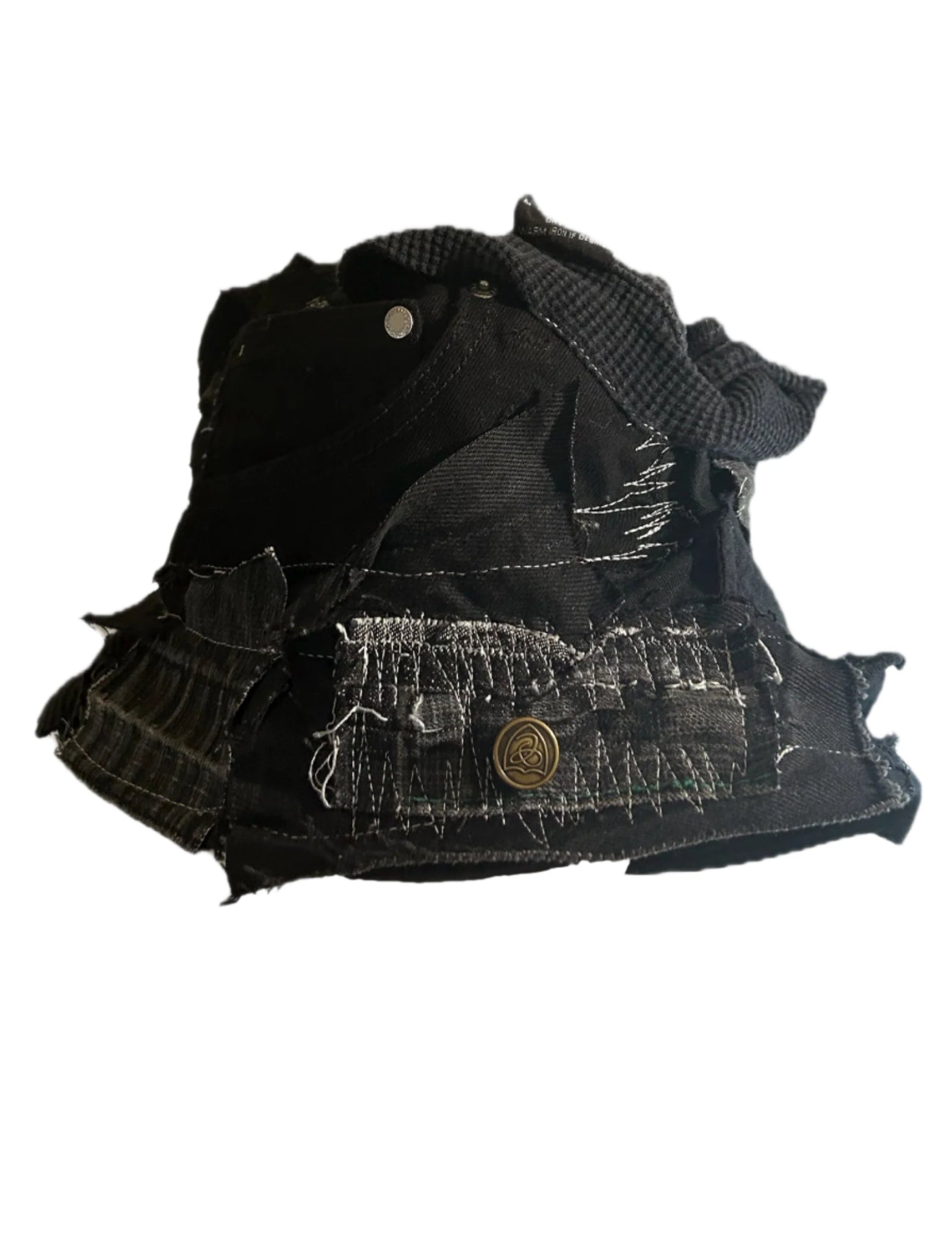 1/1 BUCKET HAT