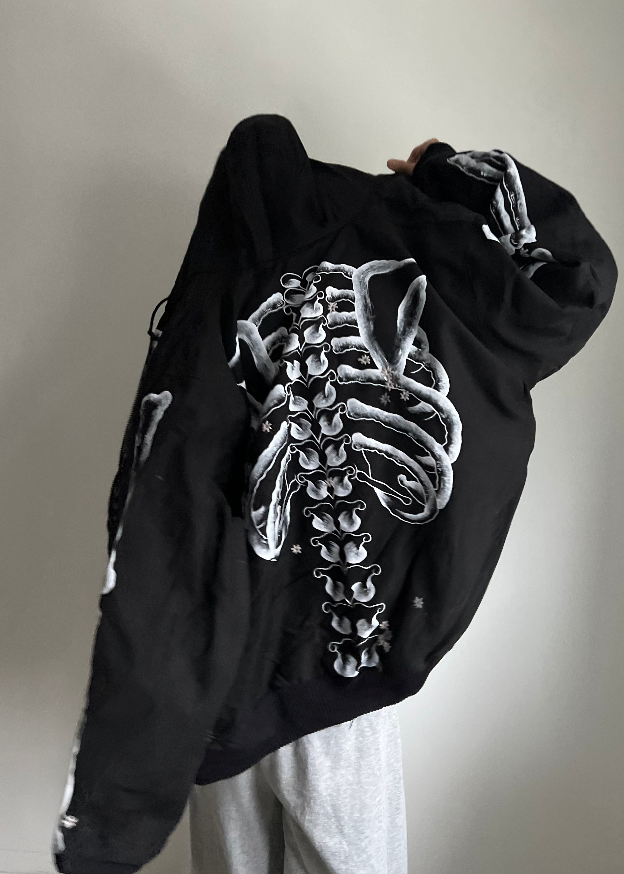 ""SKELETON Black Hoodie