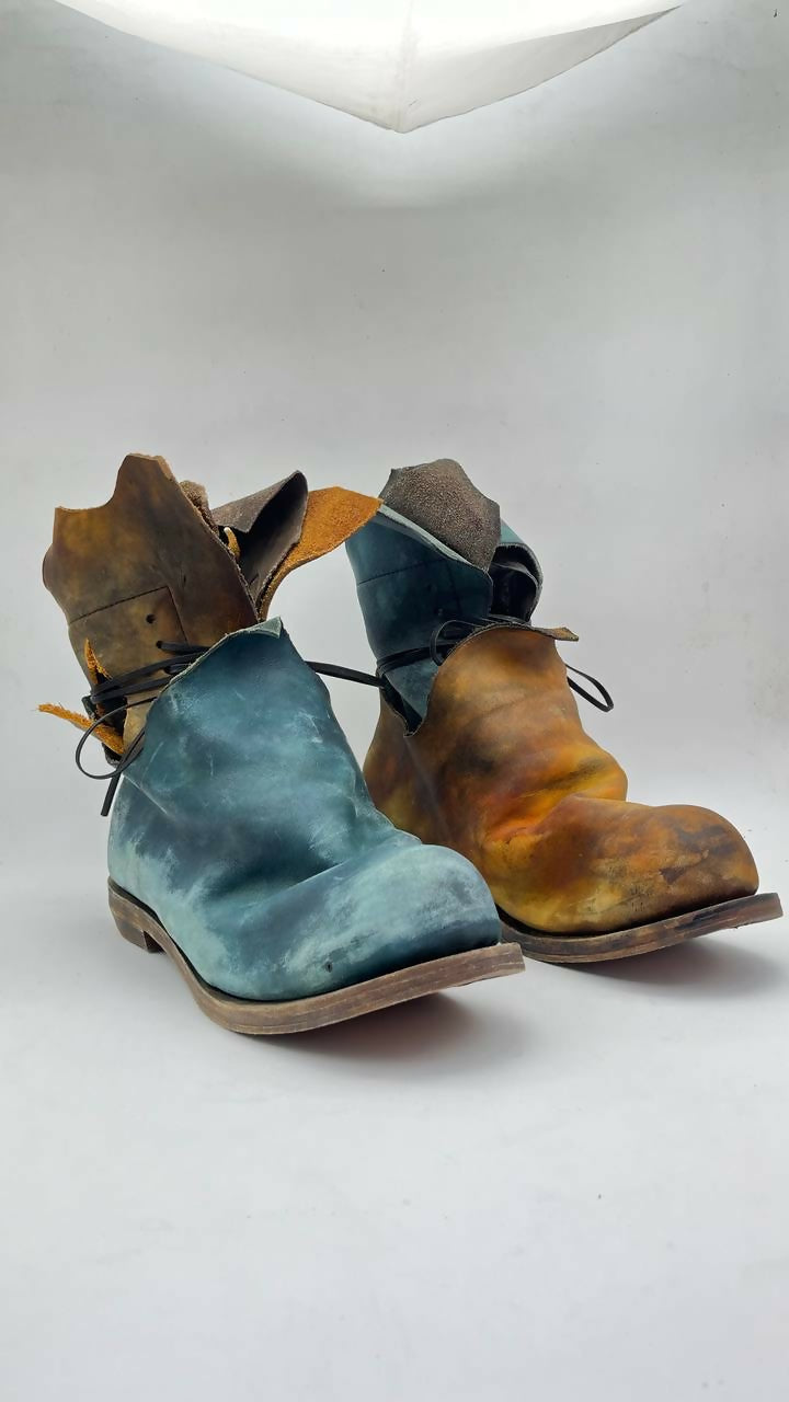 TLAL8 Clownish Deep Blue Yellow