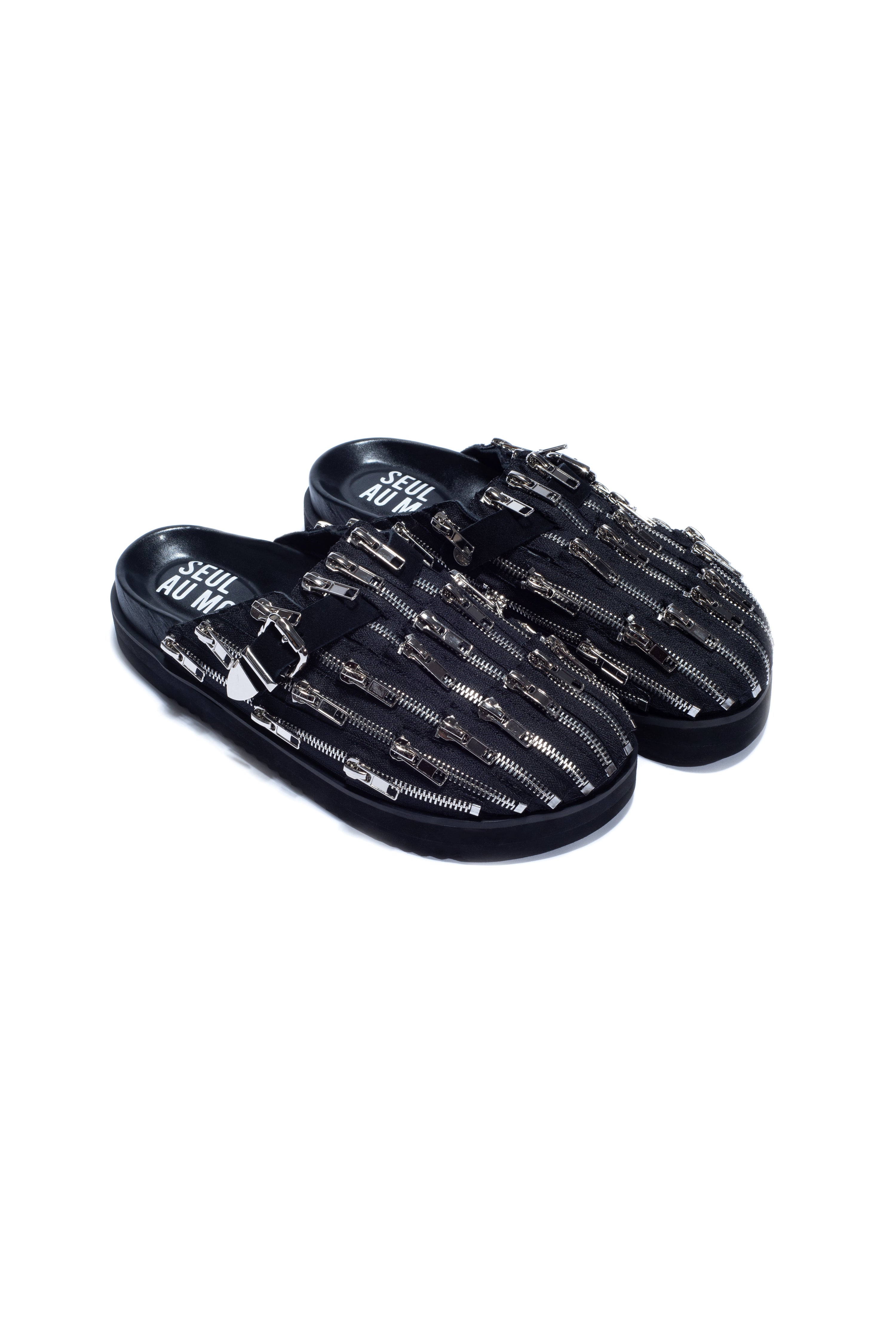 WALK ALONE (MARCHE SEUL)