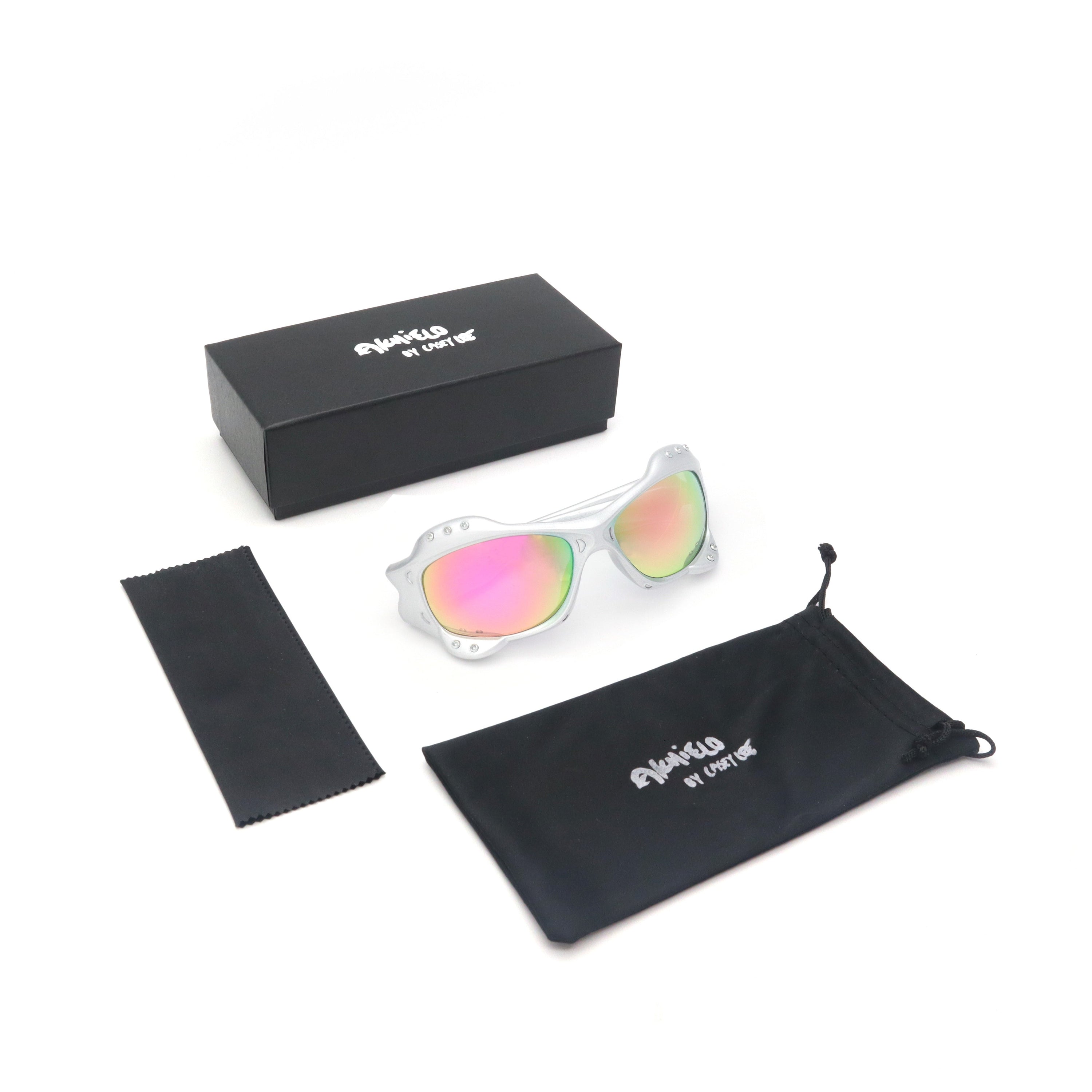 DRAGONFLY BOLTED SHADES