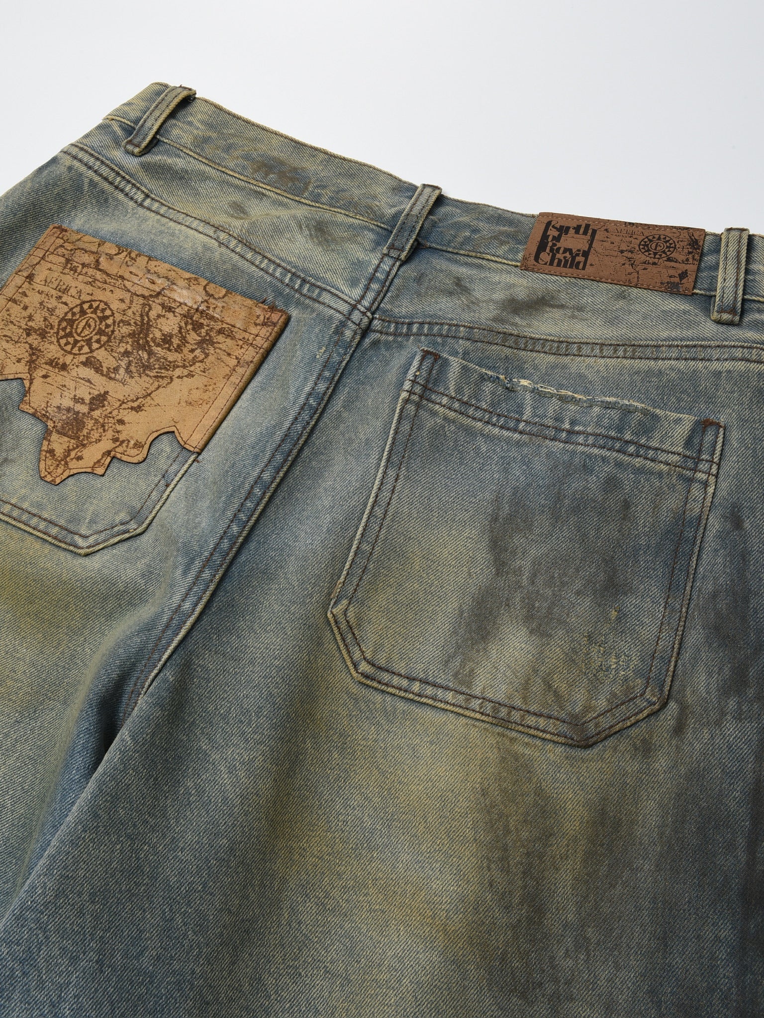 Dirty-Washed Brushing Wax Baggy Denim