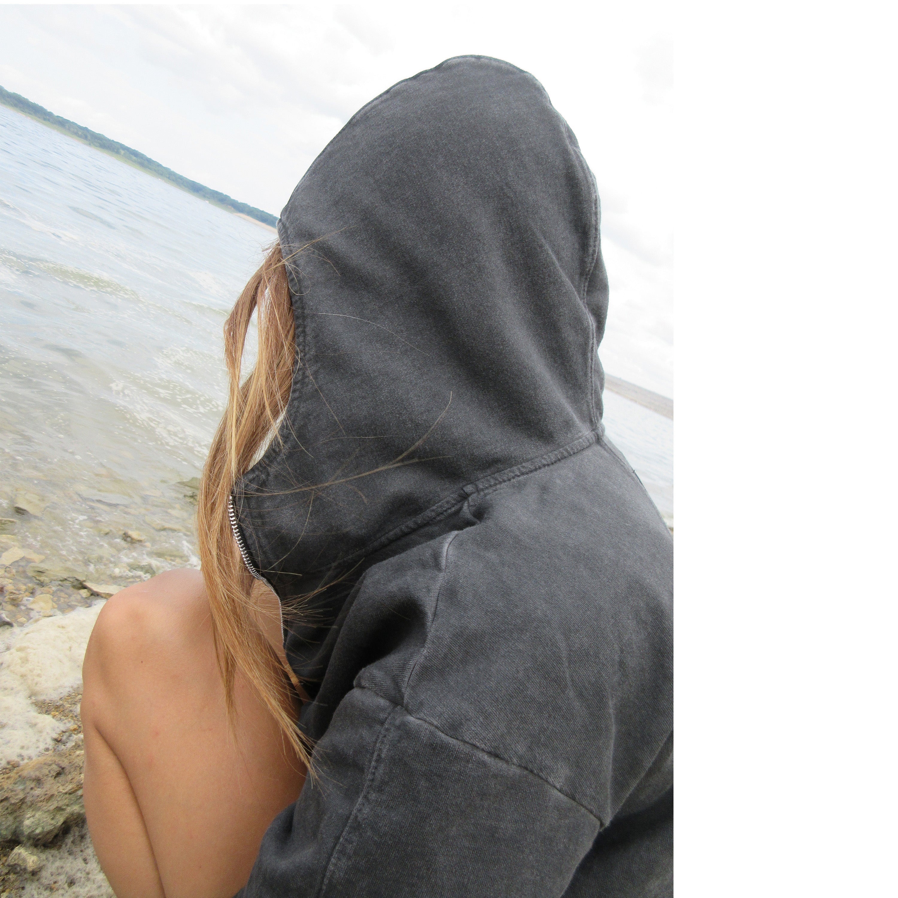 Ashes Zip Up Hood e