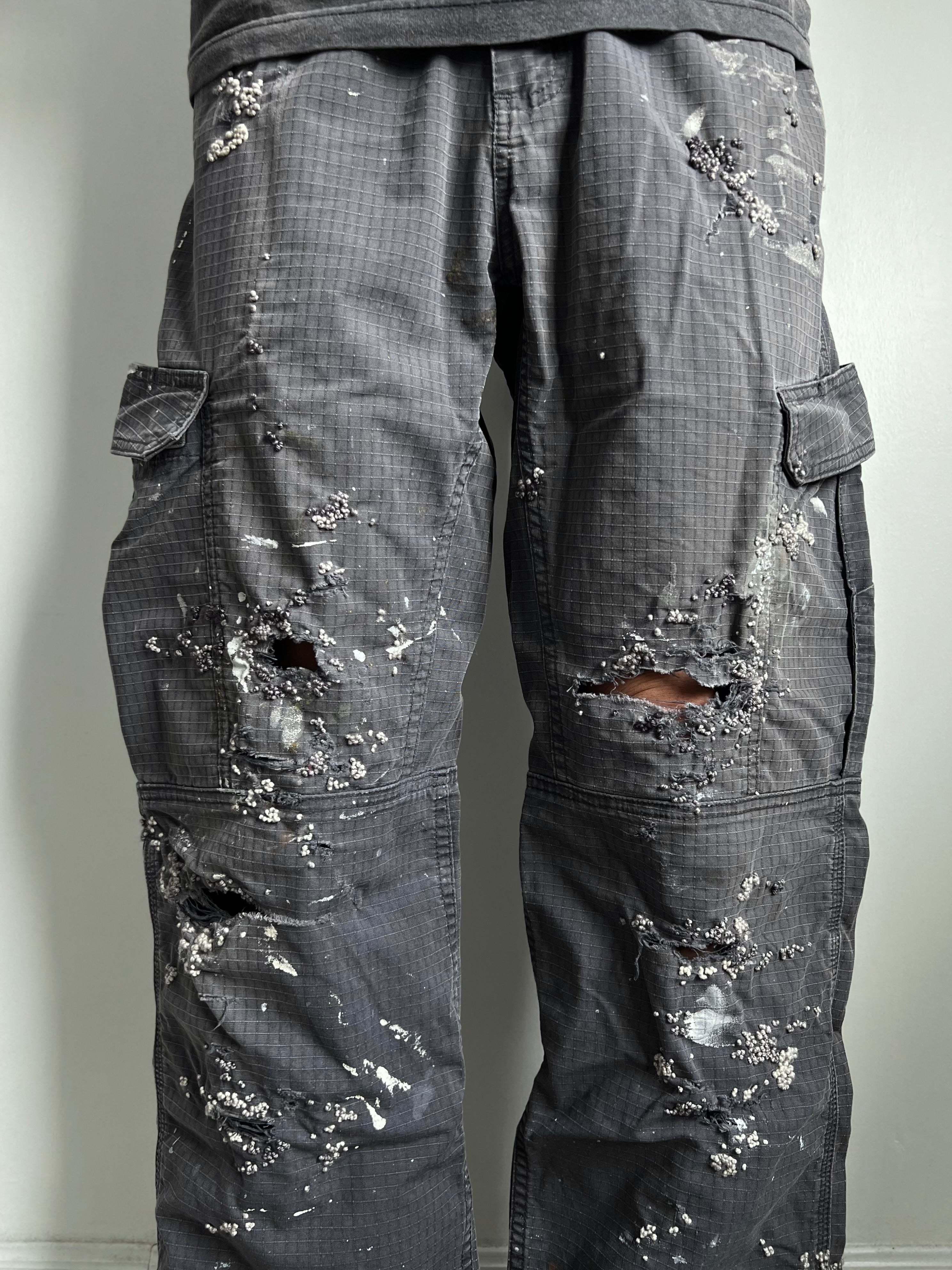 """Embroidered' Dot cargo pants