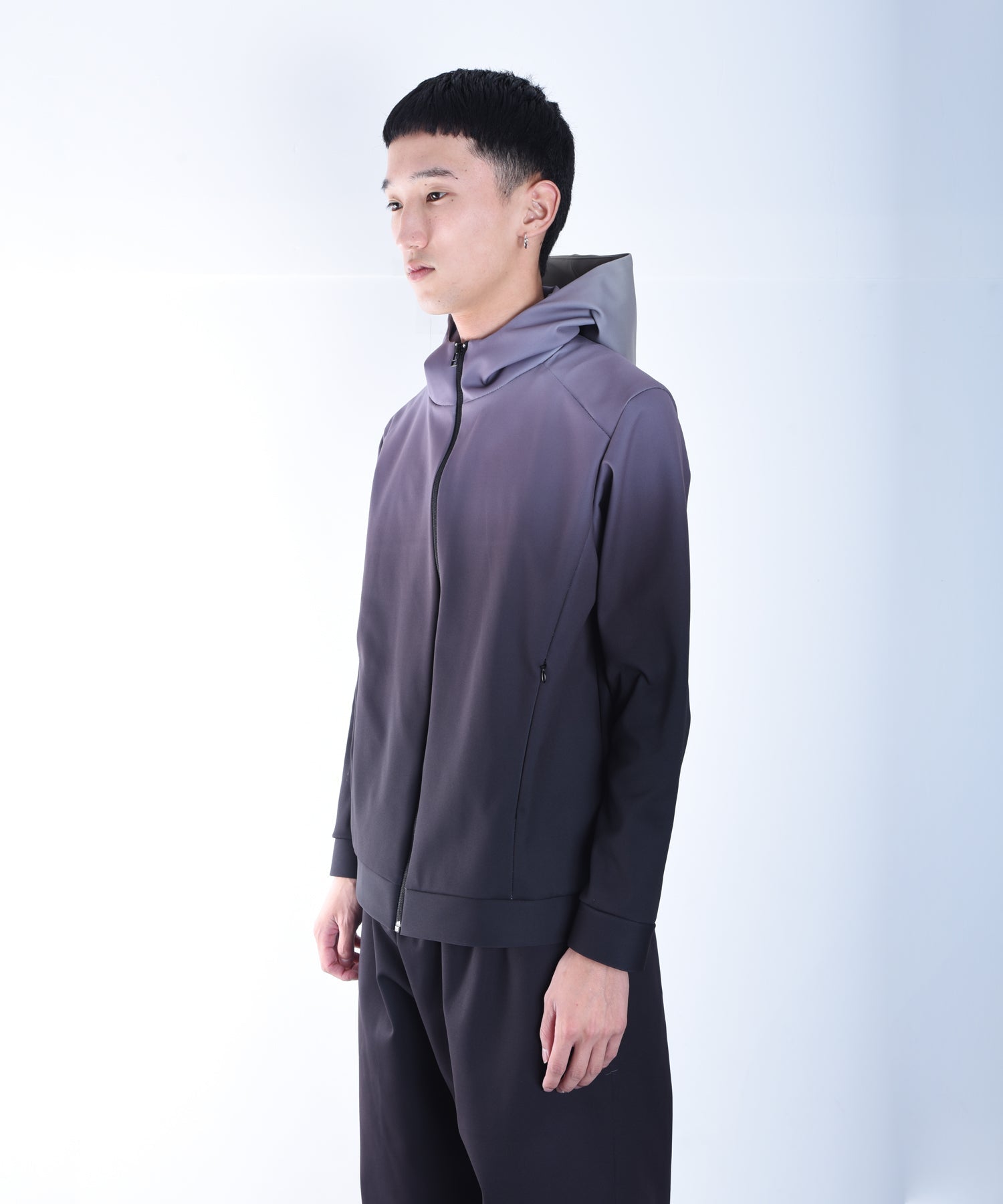 Sync HOODIE