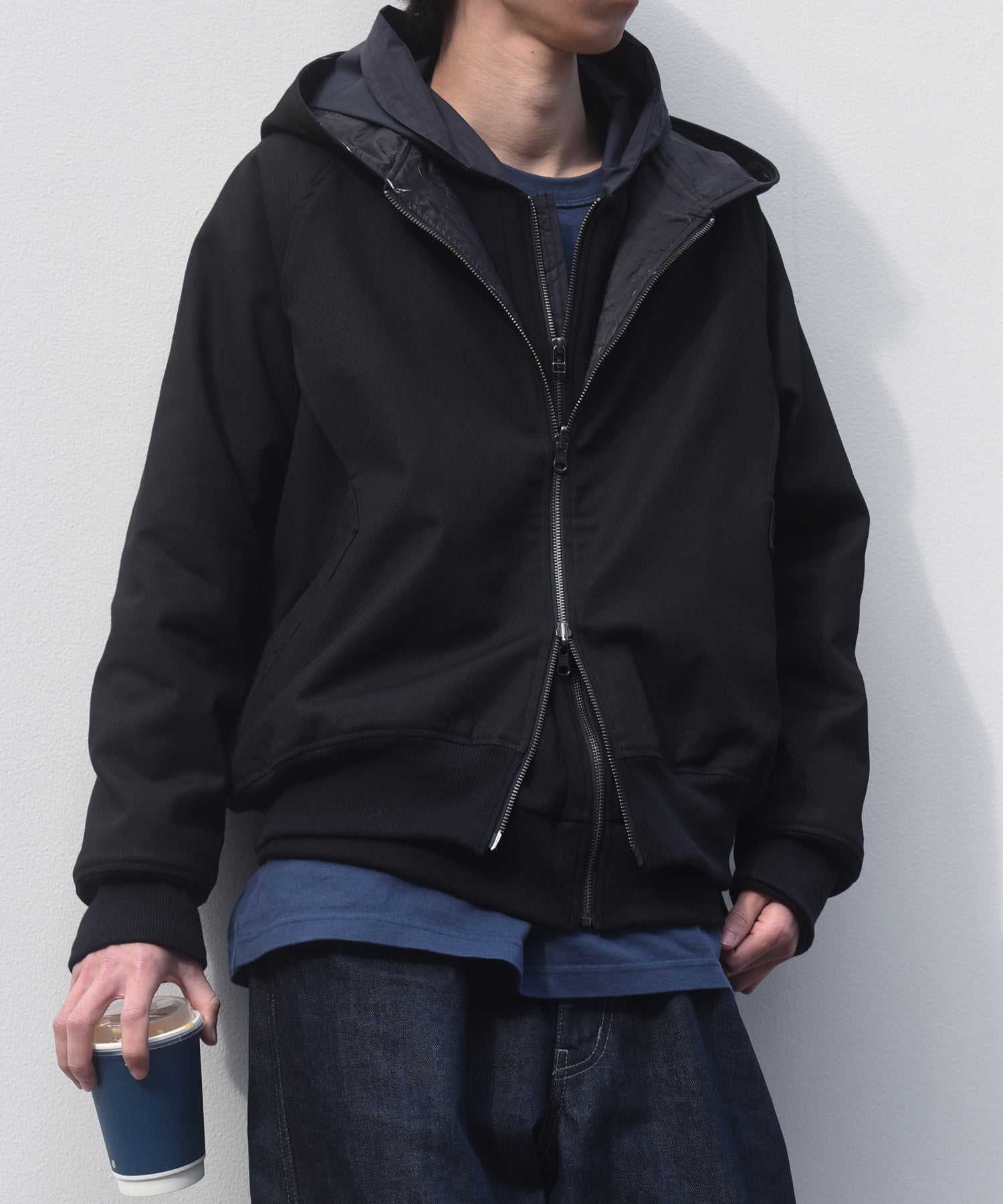 REACTIVE JACKET