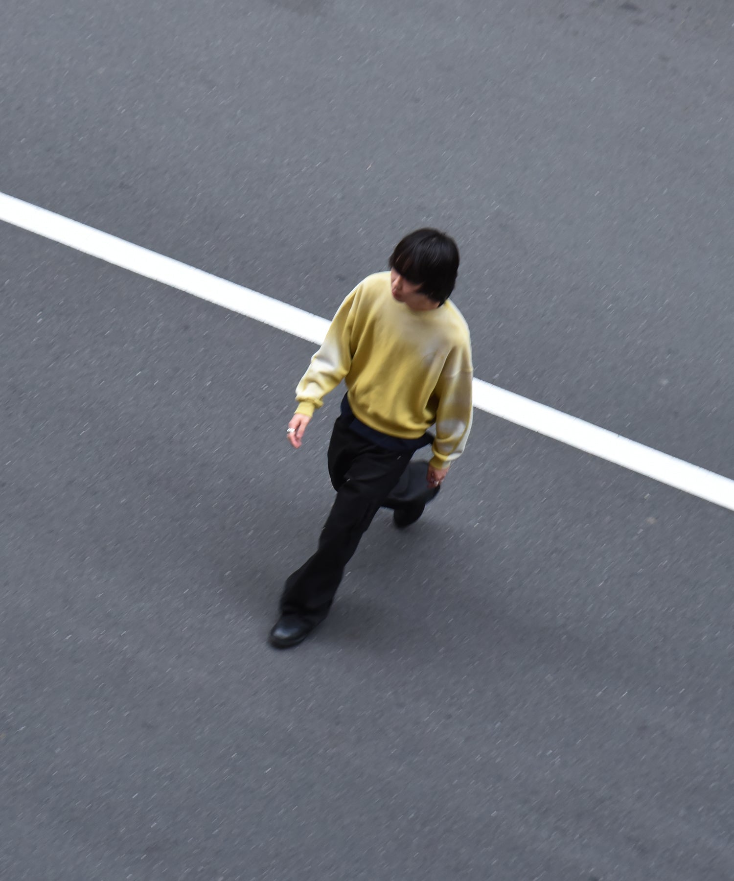 FADE SYNOMUS CREWNECK