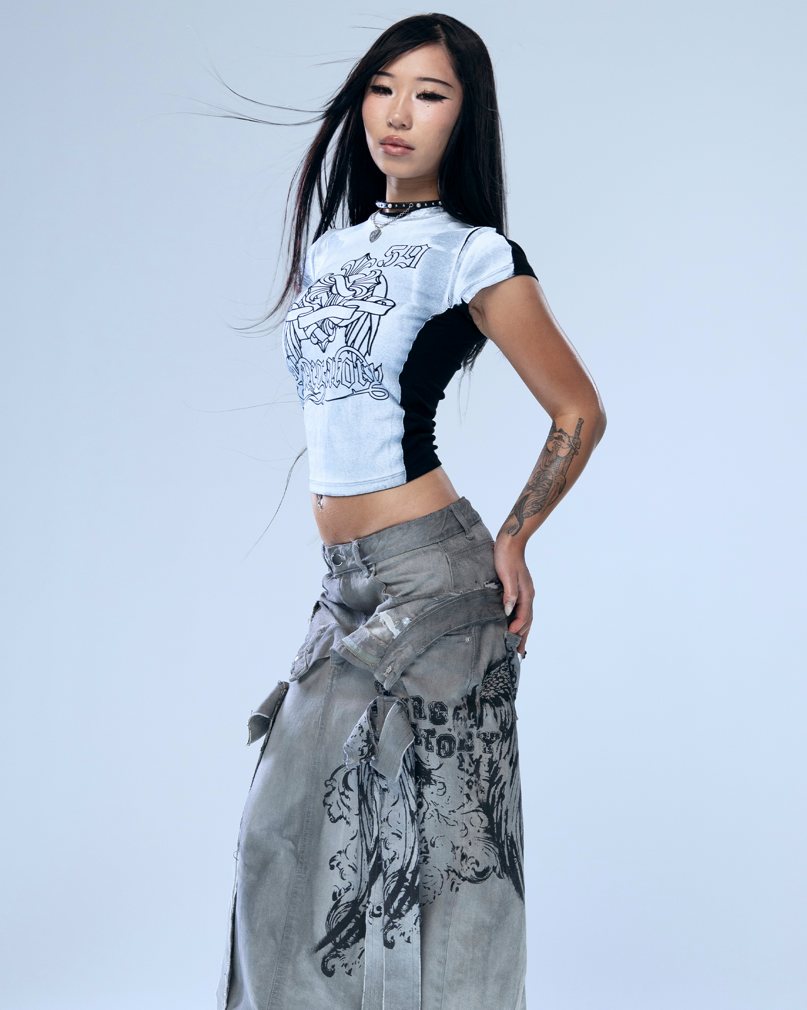 CRACKED BABY TEE_BLK