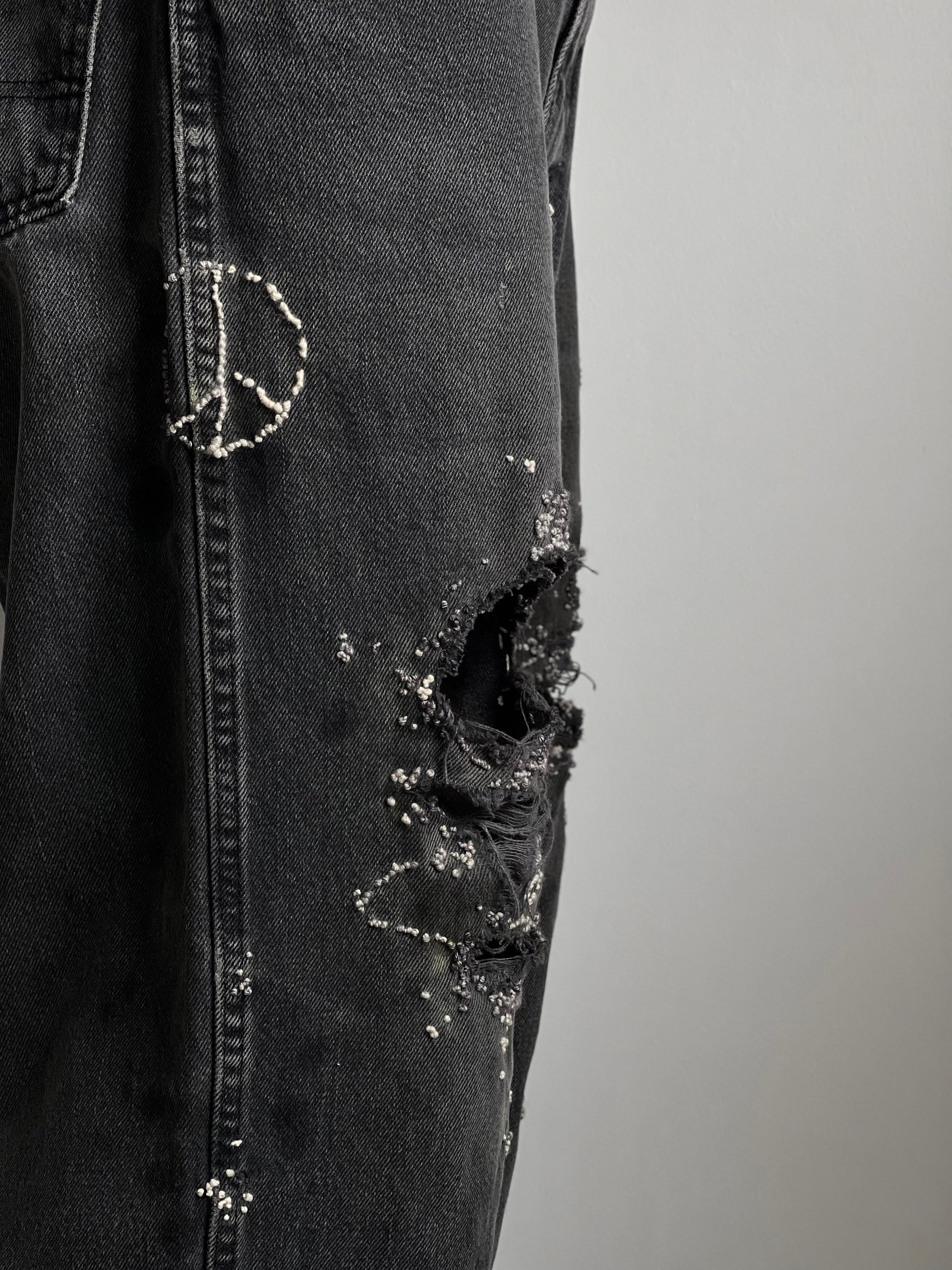 """Embroidered' Dot work pants