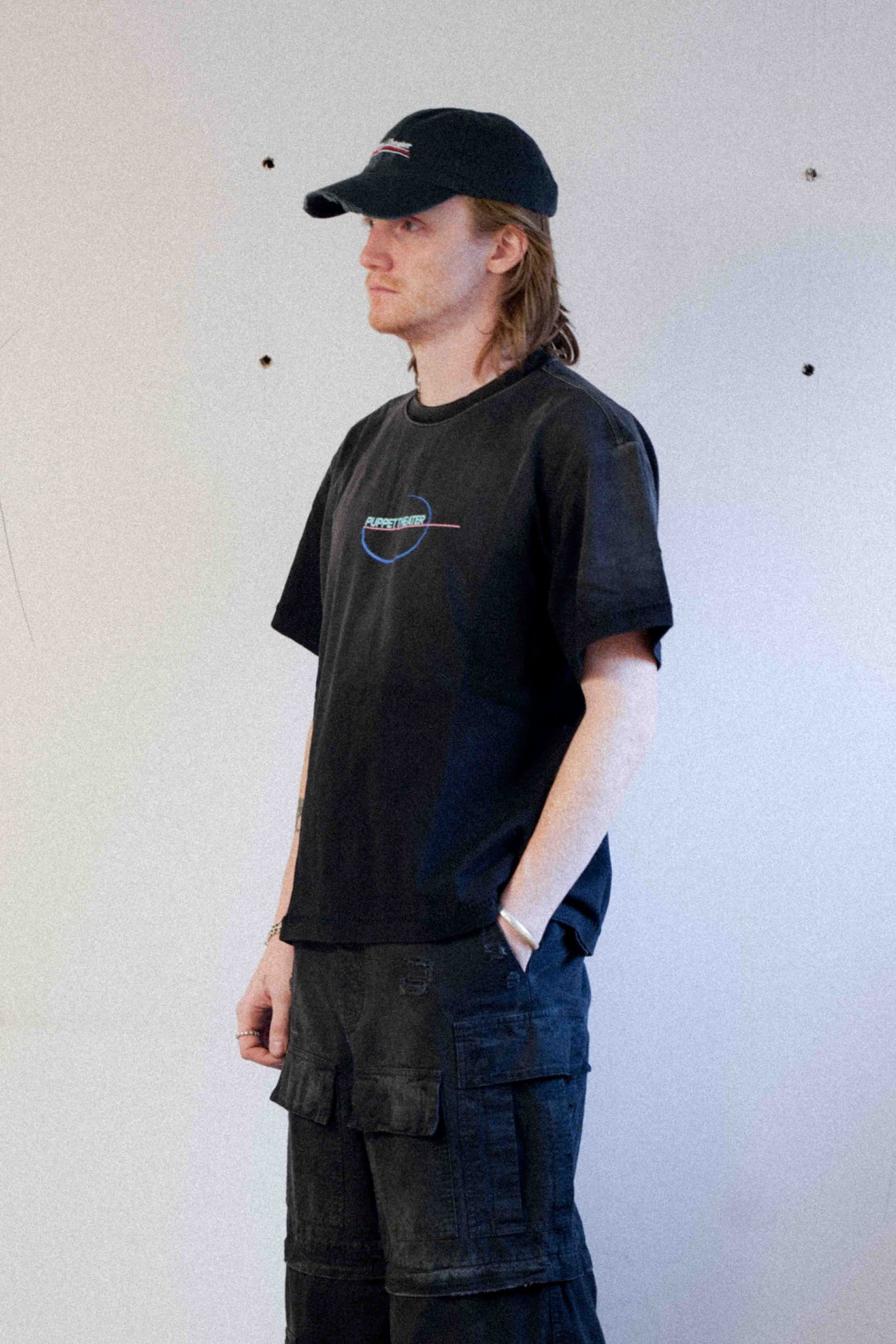 Painkiller Tee in Archive Black - Puppet Theater