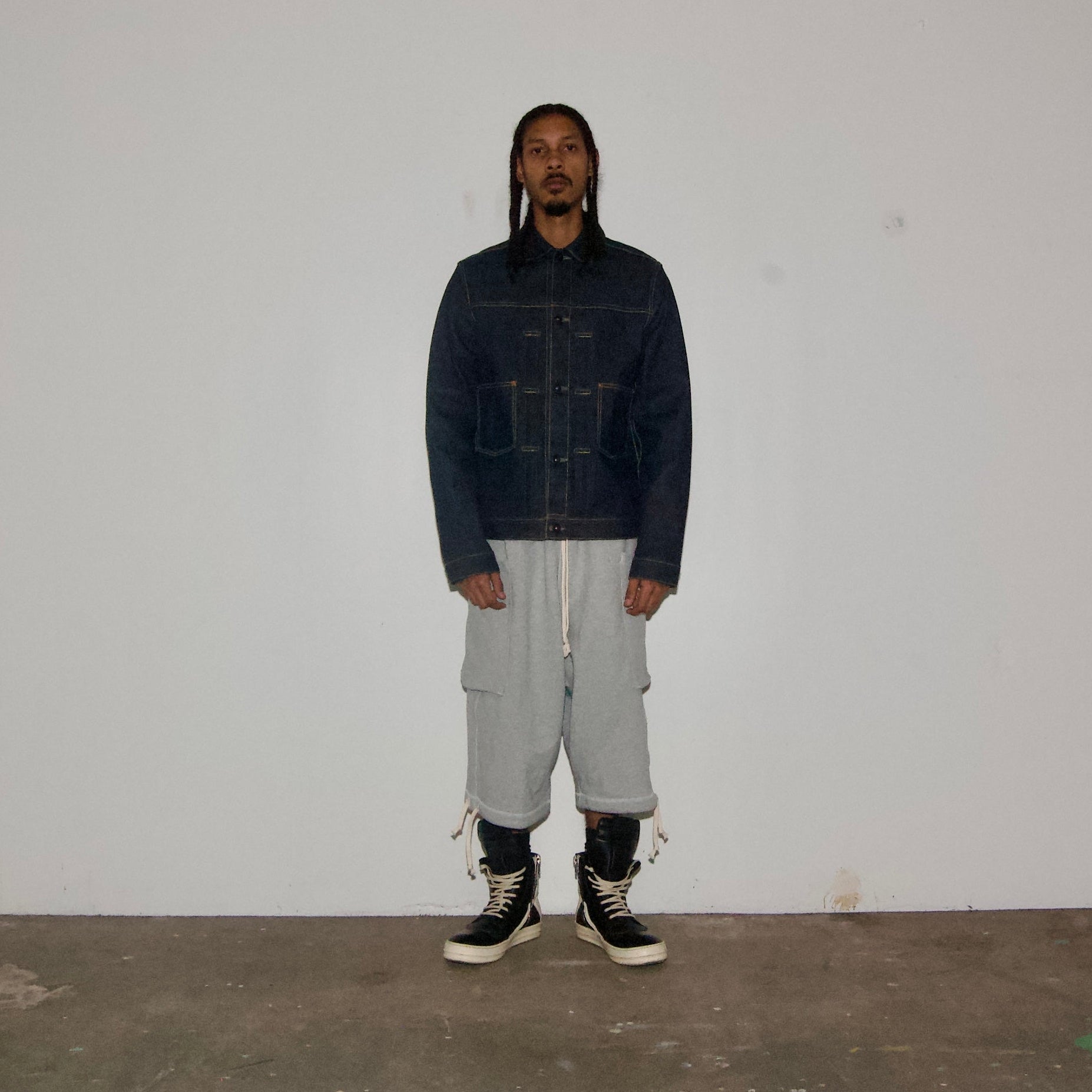 TAC Sweat Short (Grey/White)