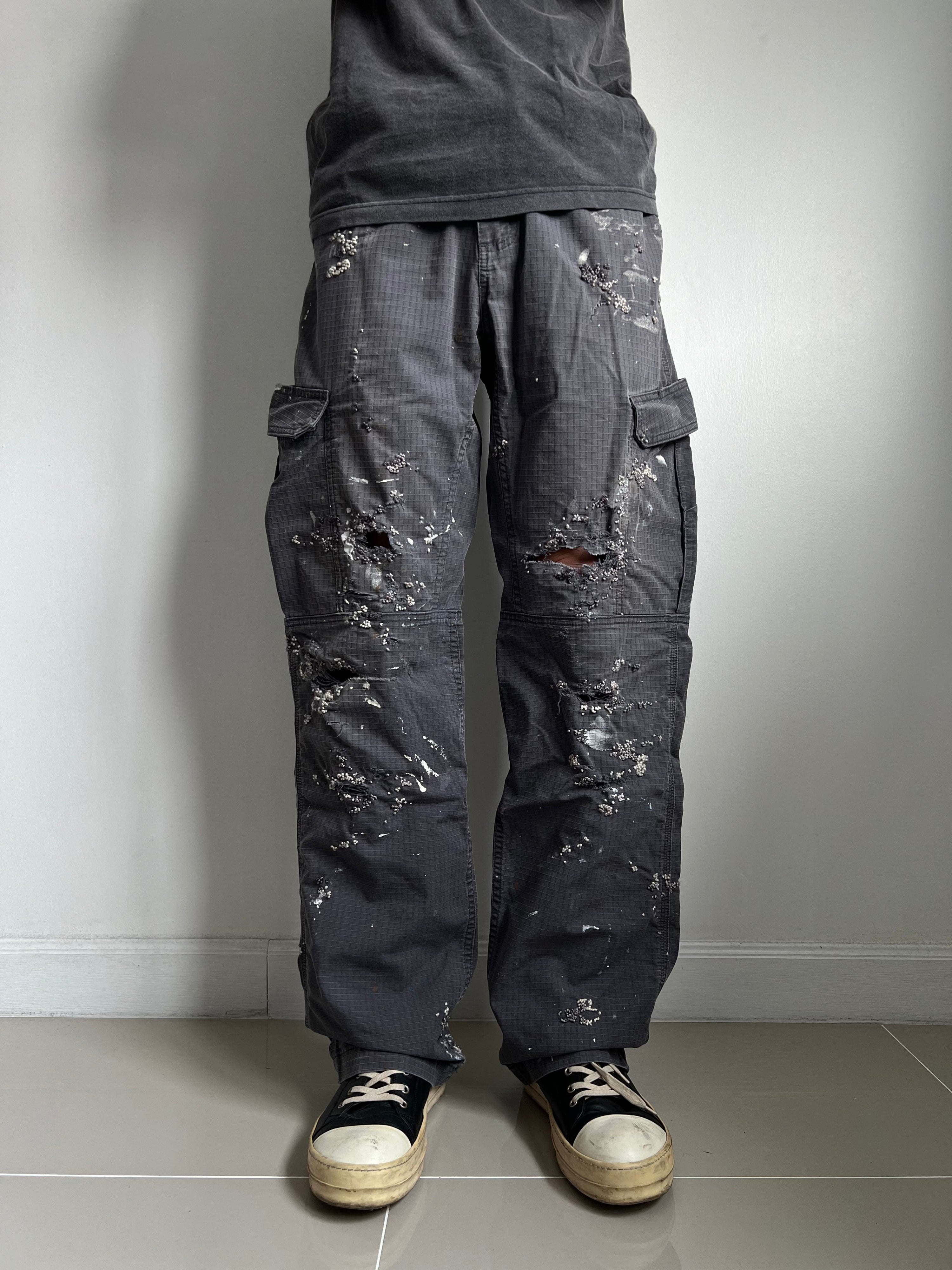 """Embroidered' Dot cargo pants