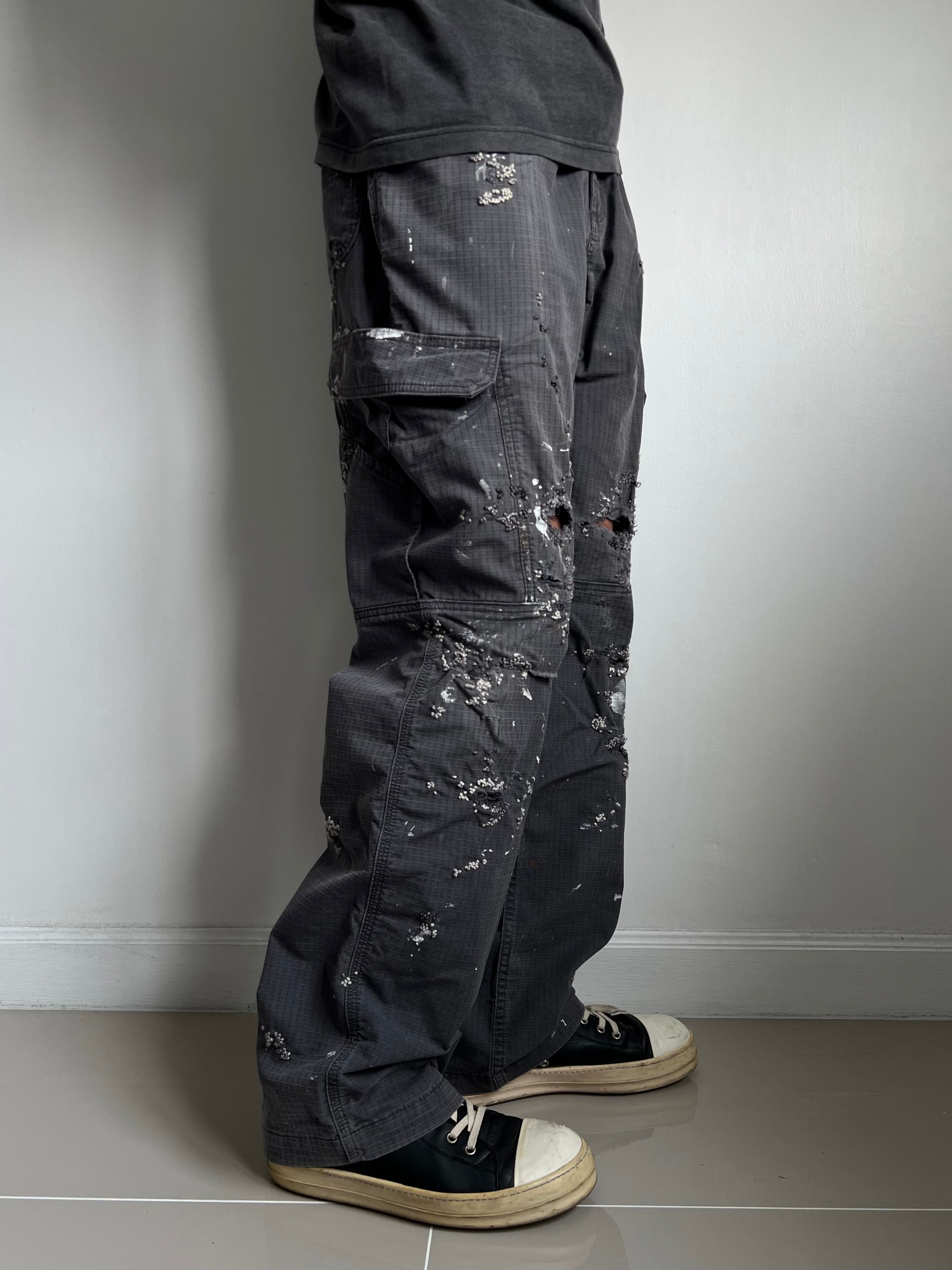 """Embroidered' Dot cargo pants