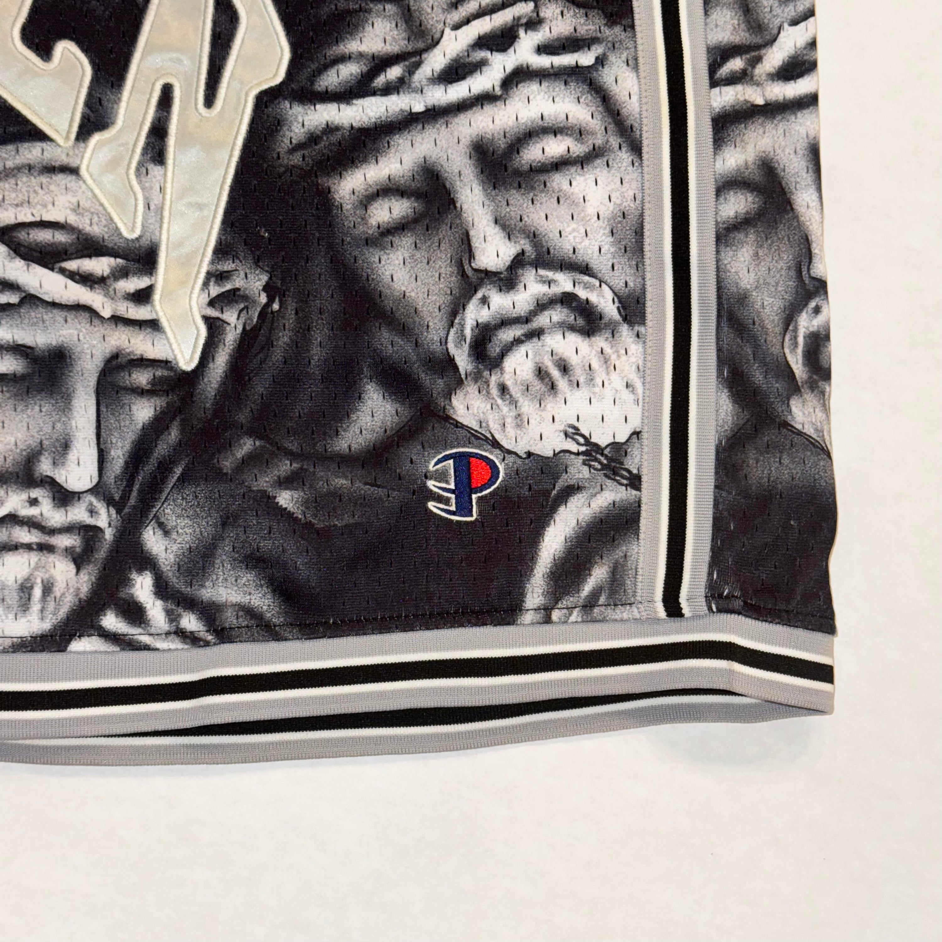 HEAVEN [BASKETBALL SHORTS]