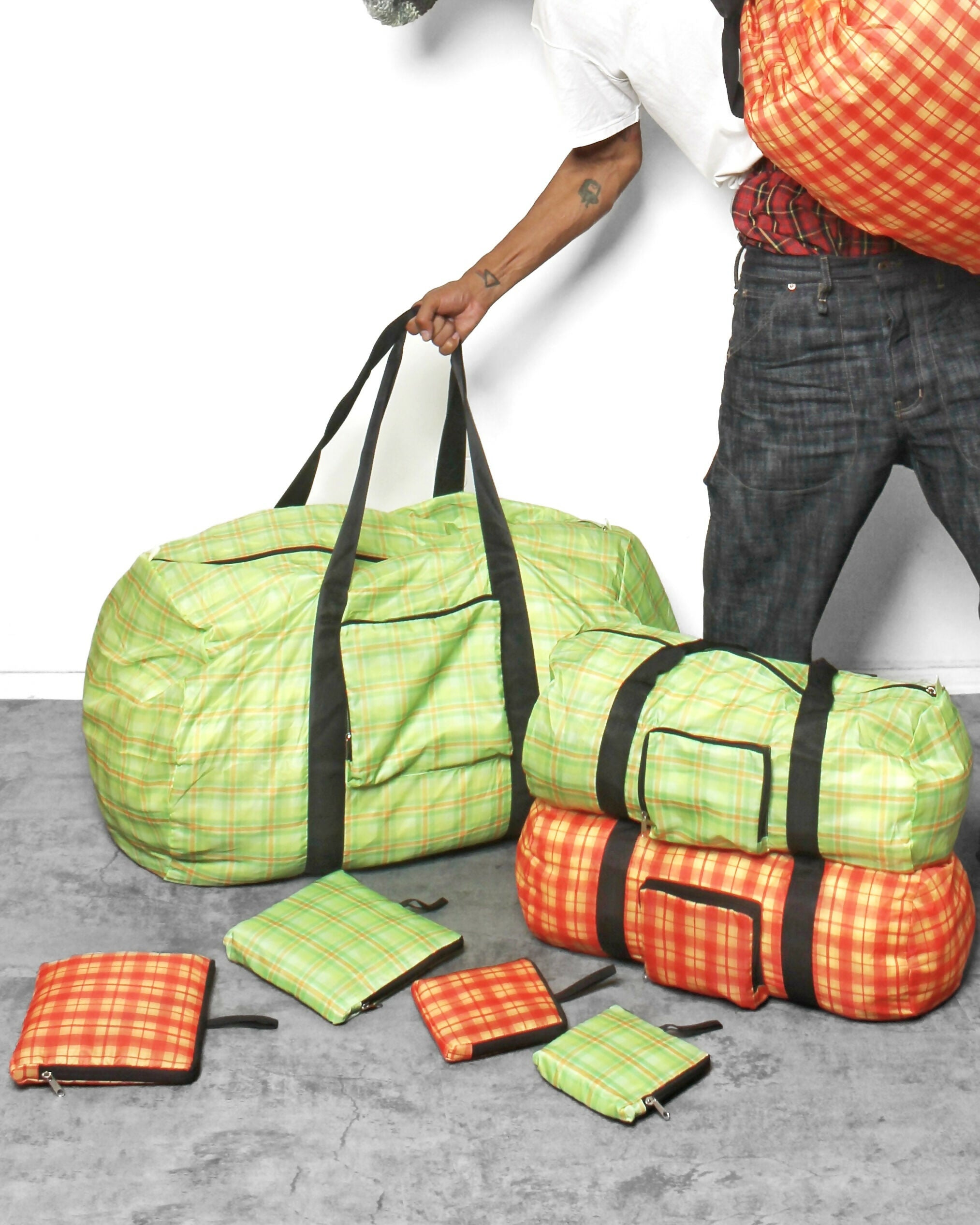 Packable Nylon Duffle Bag / Limon
