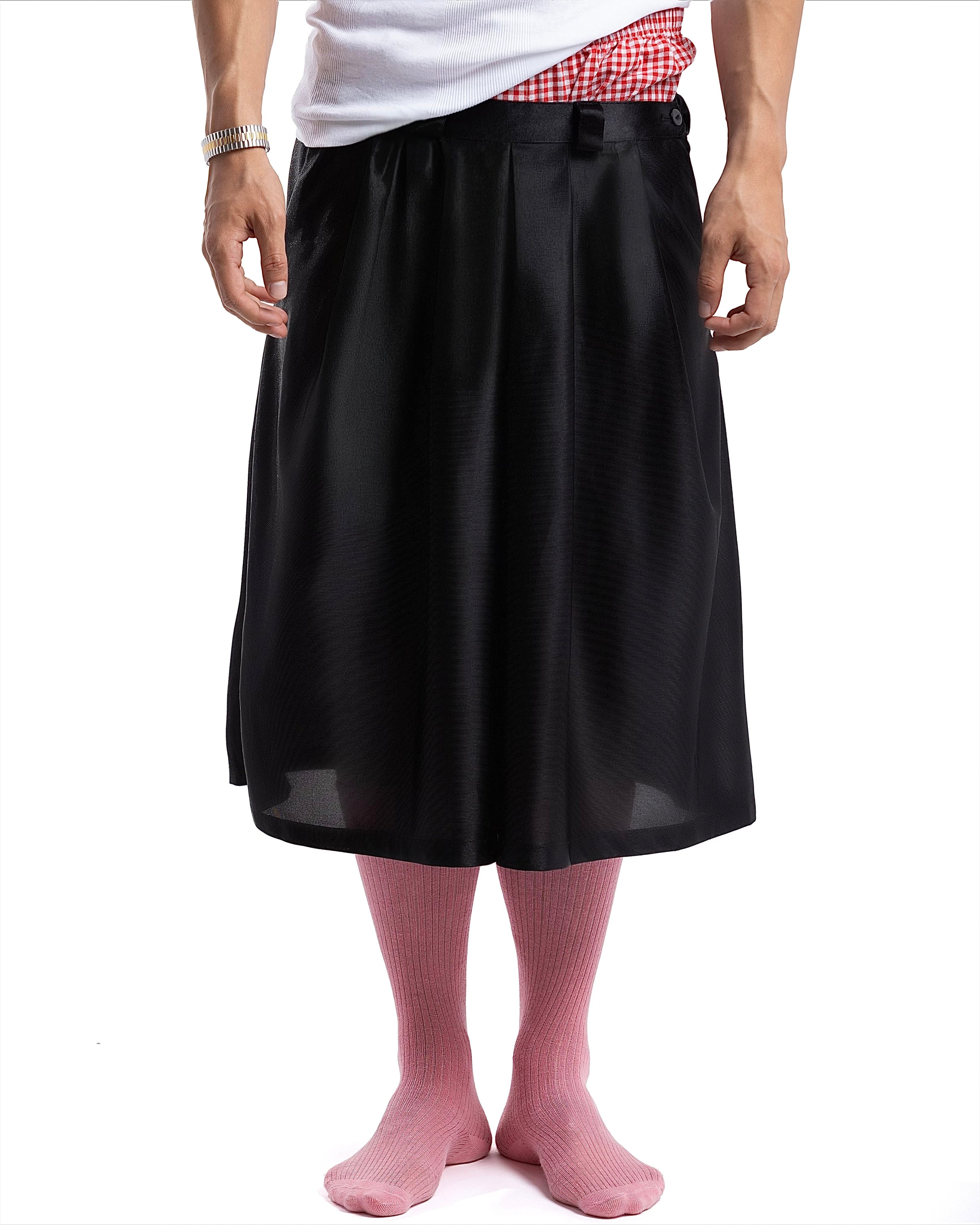 Black Peynter Shorts