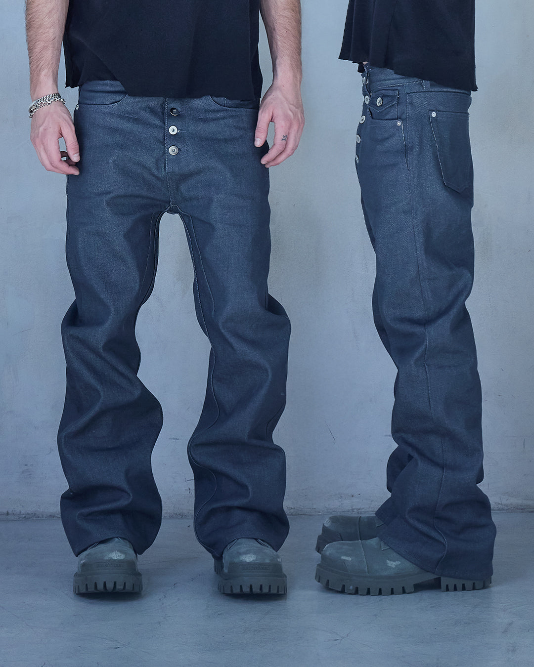BASE0.3-CHARCOAL-14OZ RAW DENIM