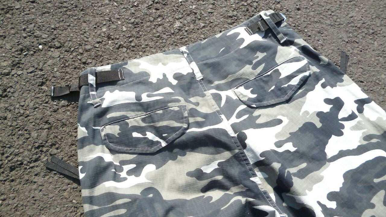 'Army' black white camo ripstop pants