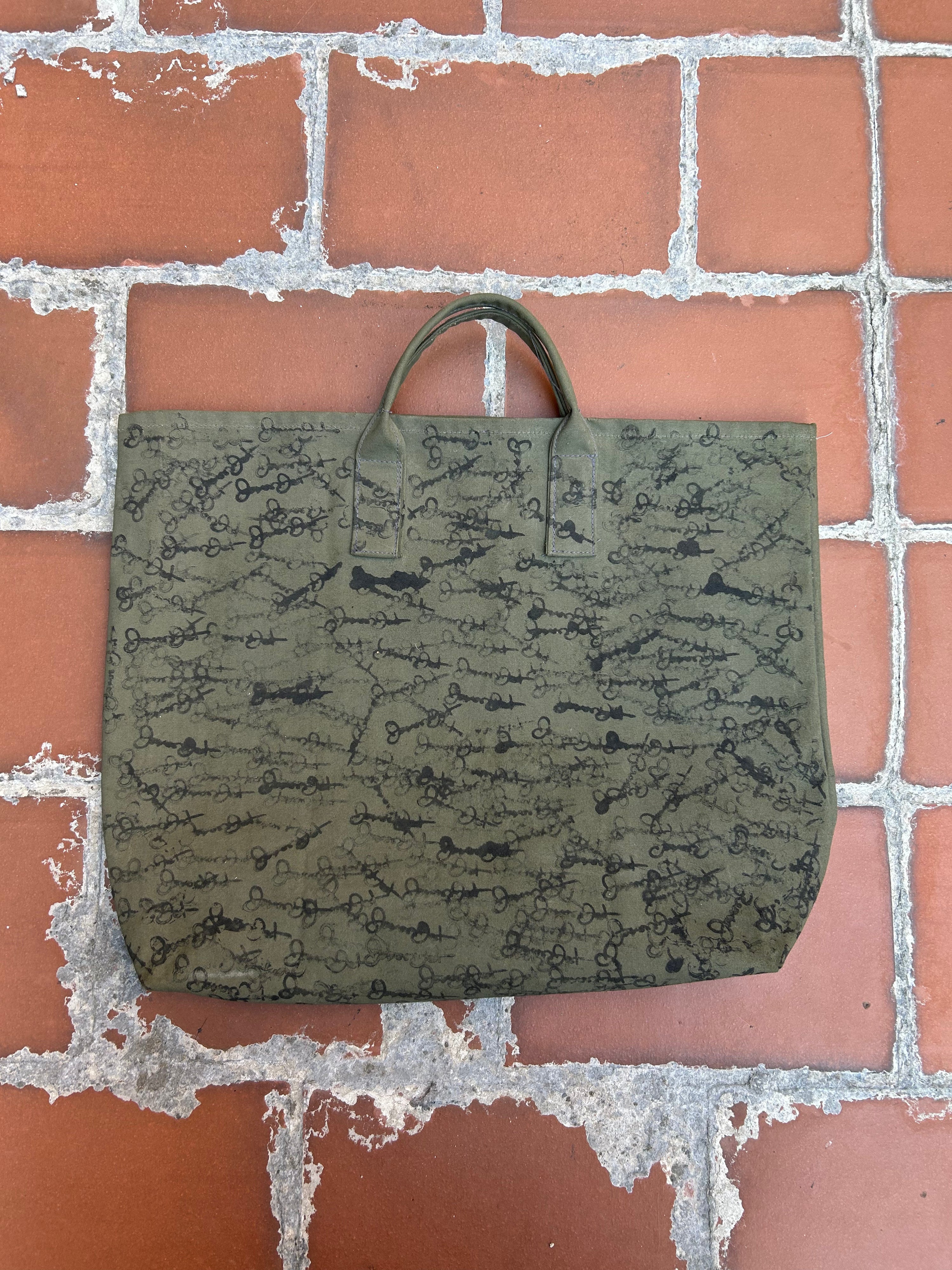 Jaxon Jet Print Tote
