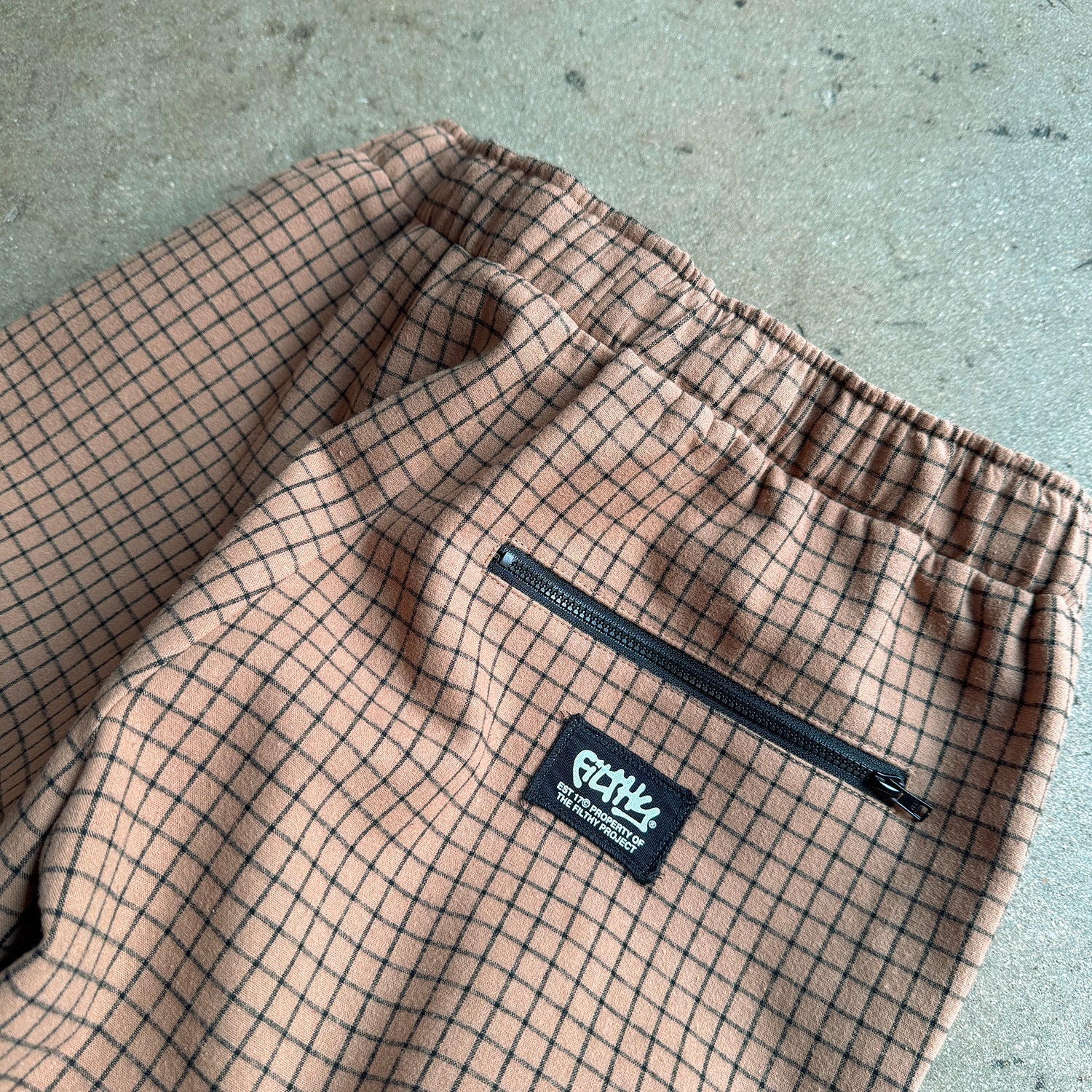 filthy® graph wide-leg trouser (khaki)