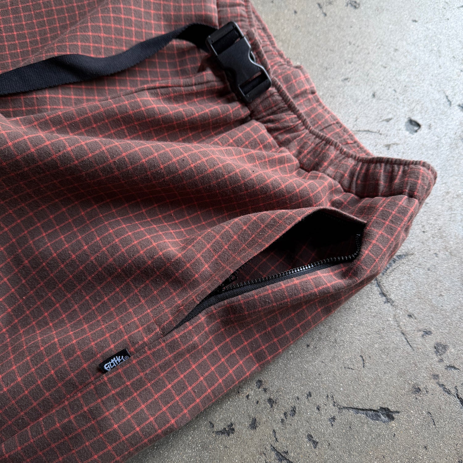 filthy® graph wide-leg trouser (brown)