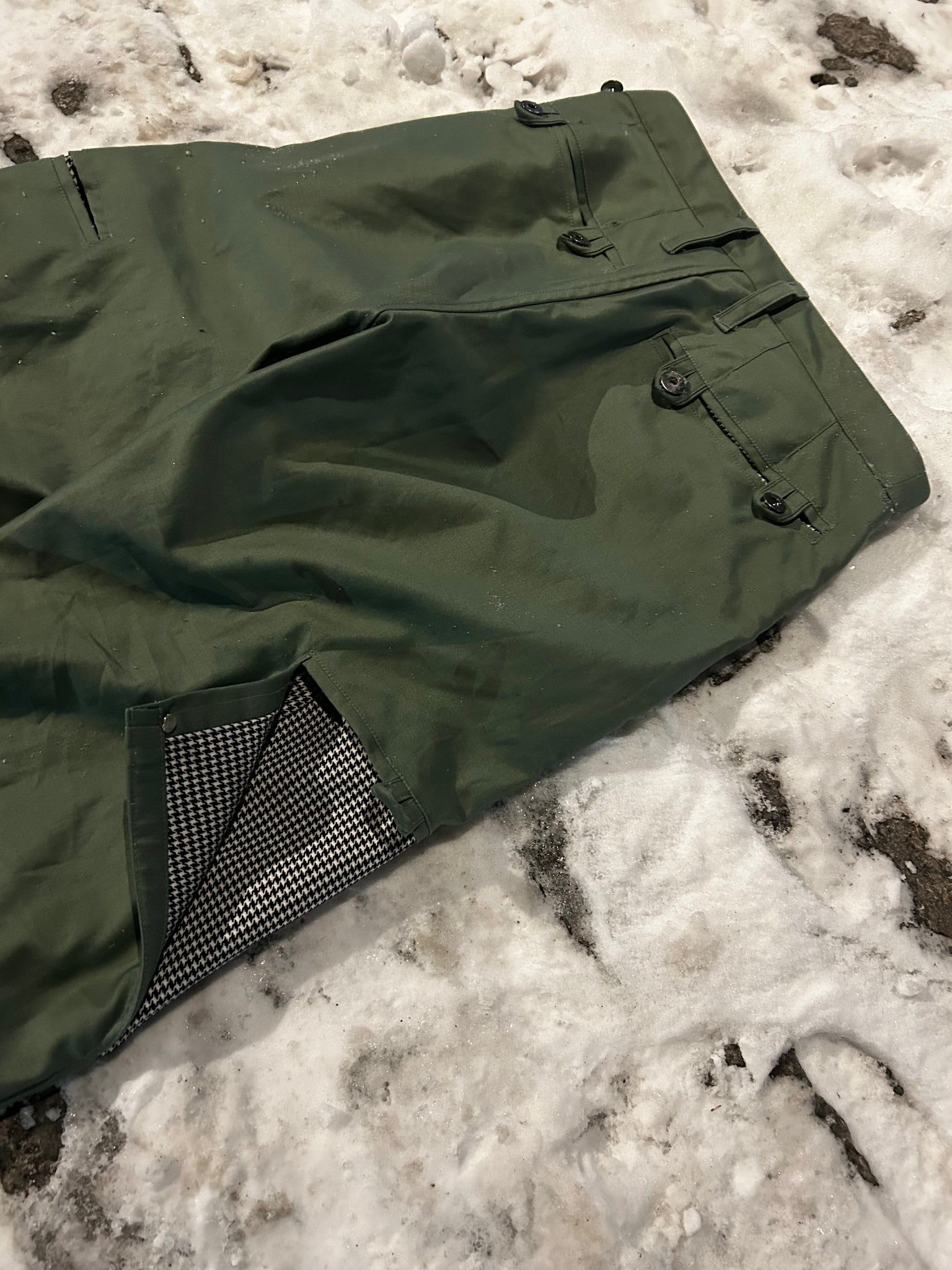 Triple Flap Pocket Pants
