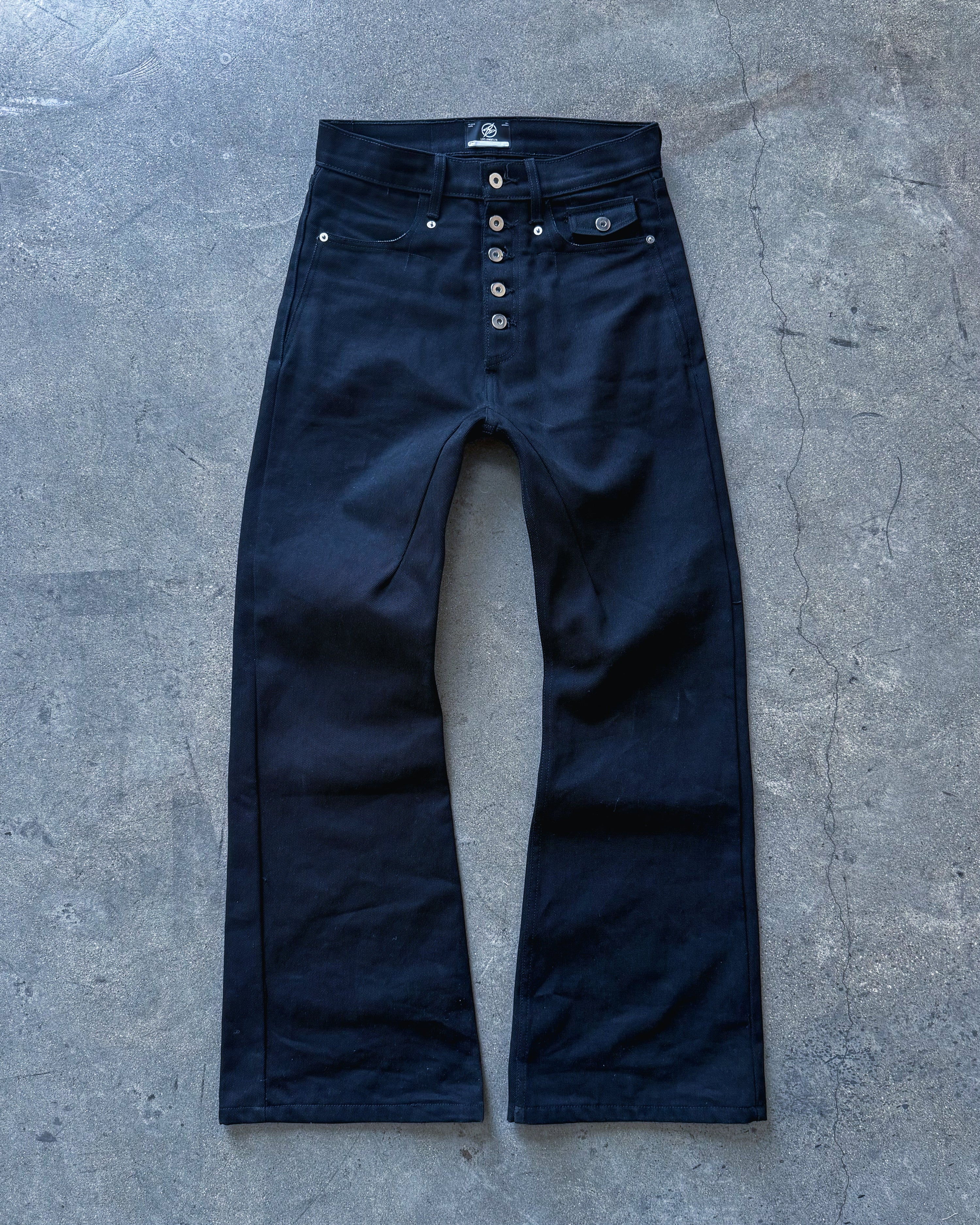 BASE0.3-BLACK-13OZ RAW DENIM