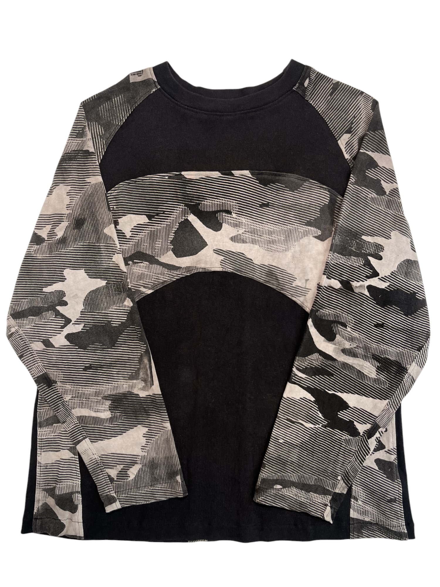 Paneled Raglan Long Sleeve Tee - Black Tea Cotton Mapped Mono Camo