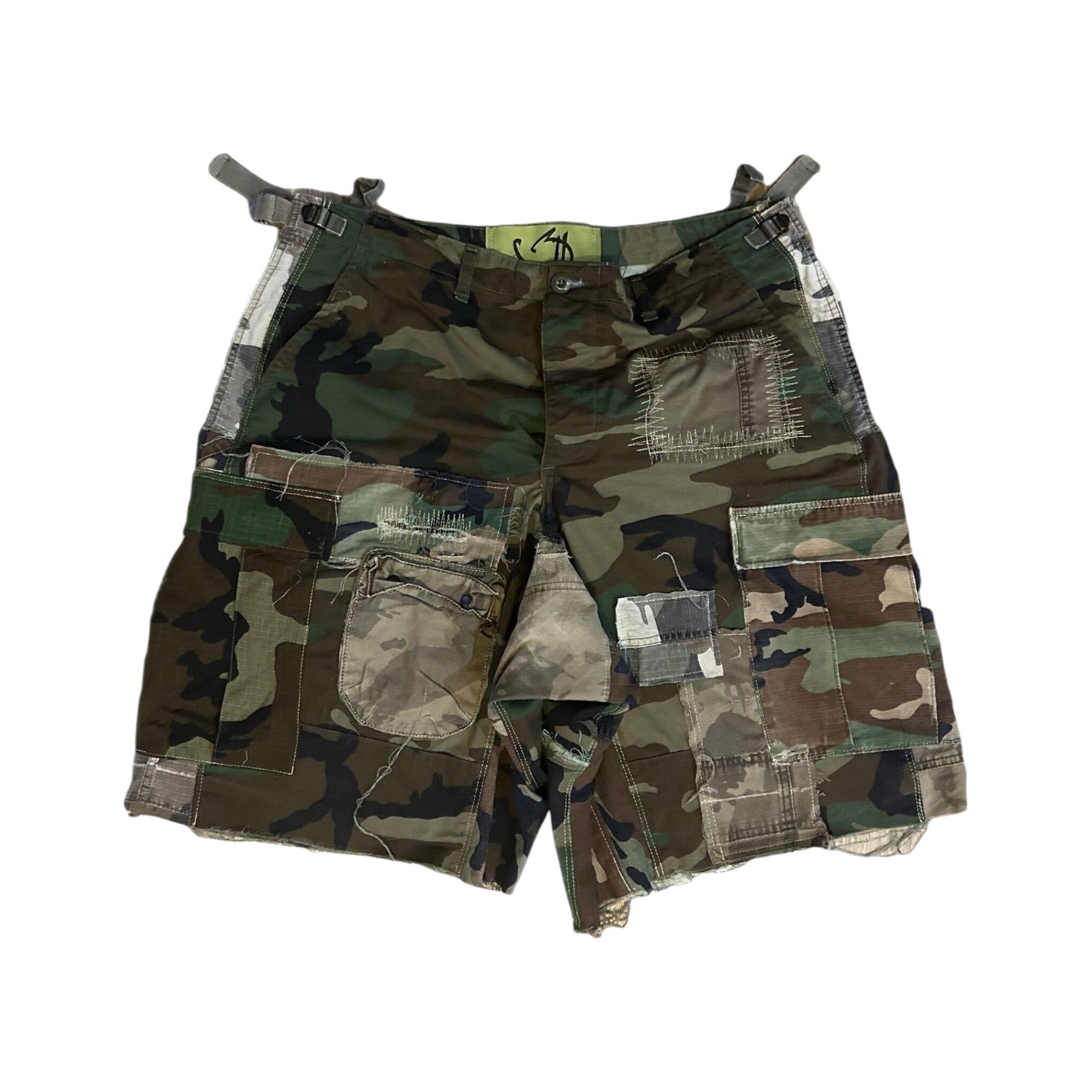CAMOUFLAGE SHORTS