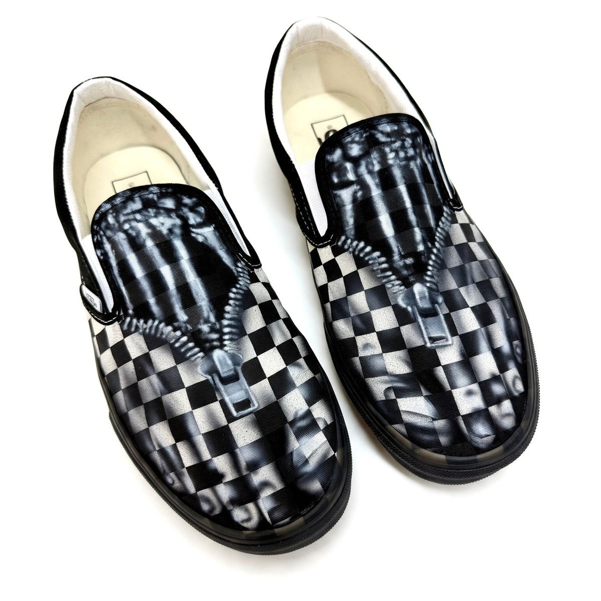 1/1 VANS (11)
