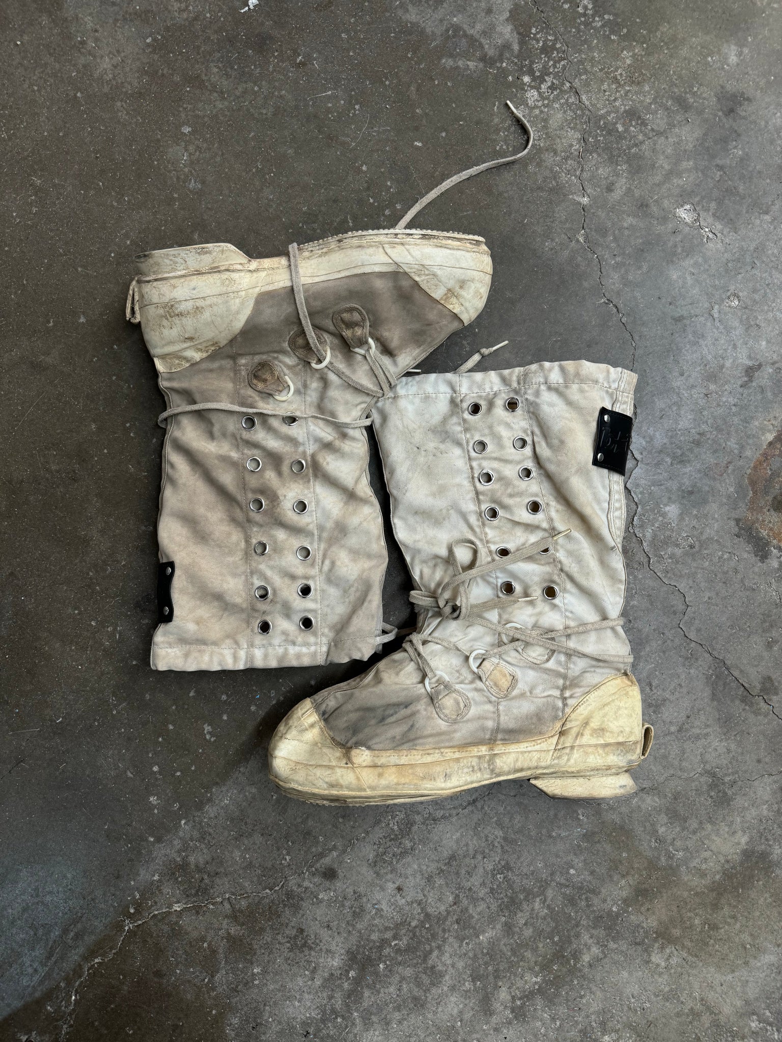 Mud boot