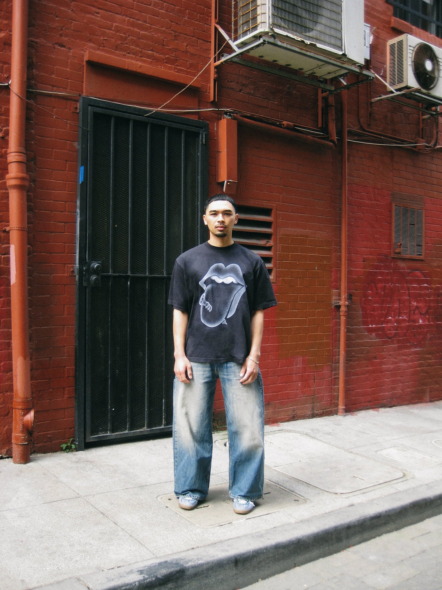 ROLLING SCREWS tee