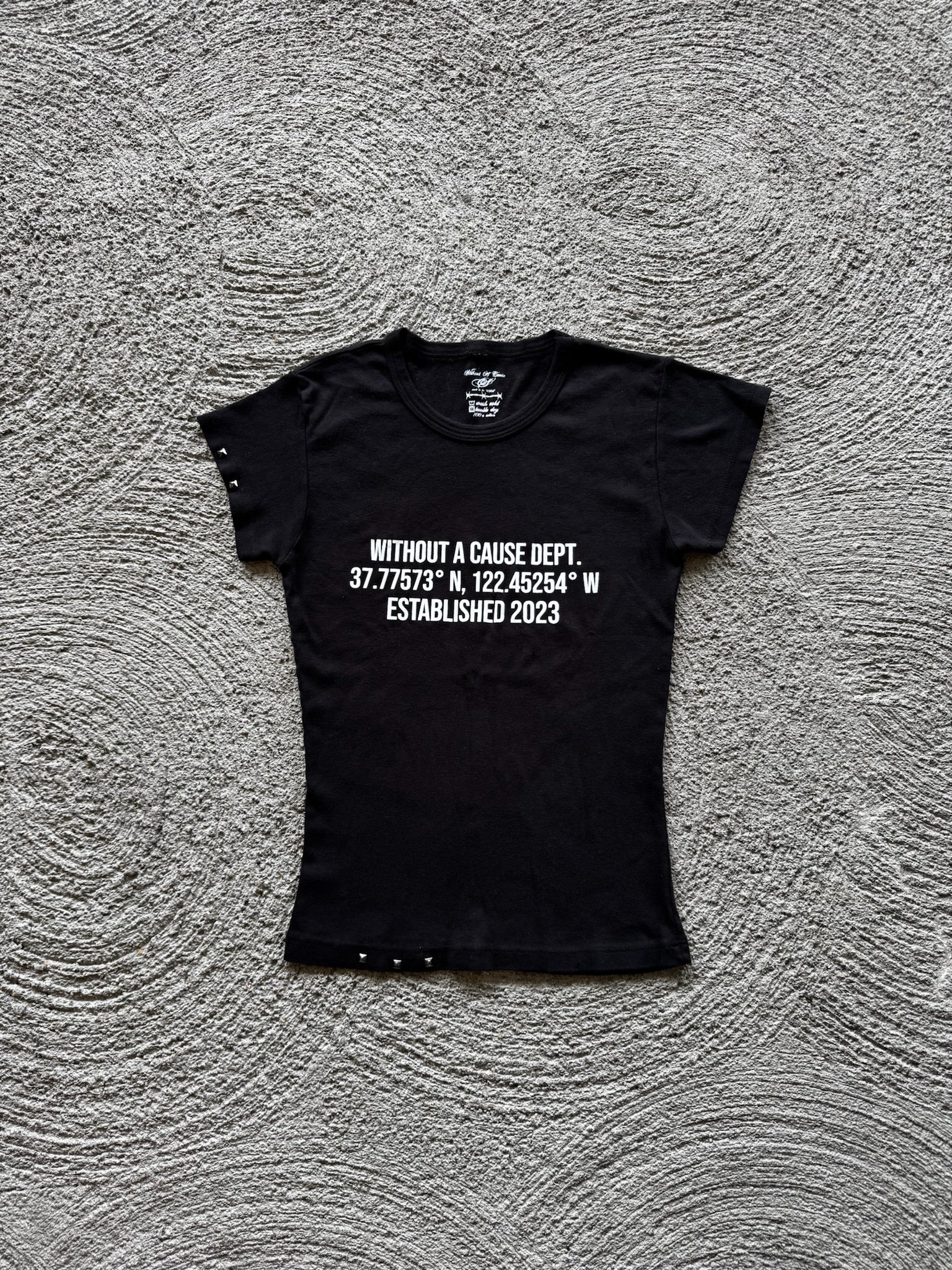 WITHOUT A CAUSE Black Coordinates Baby tee