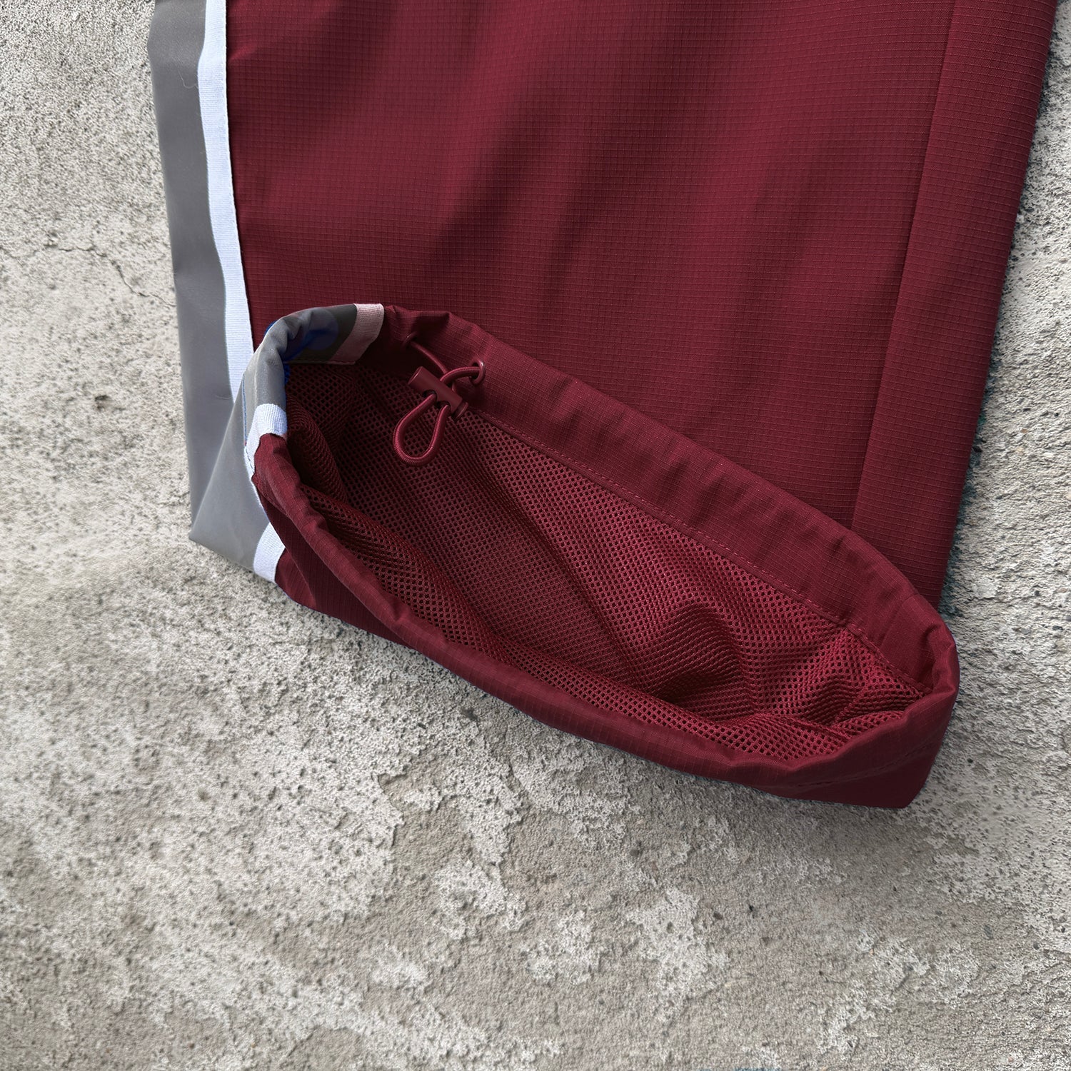 filthy® hyper-trek trackpant (maroon)