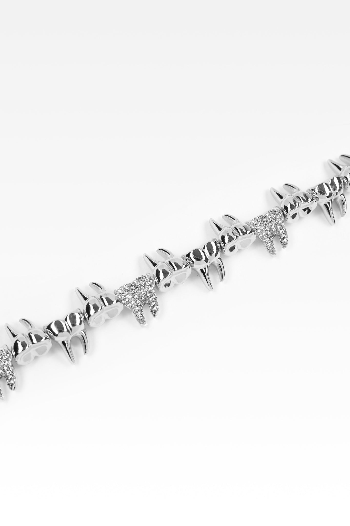MOLAR PANT CHAIN V2