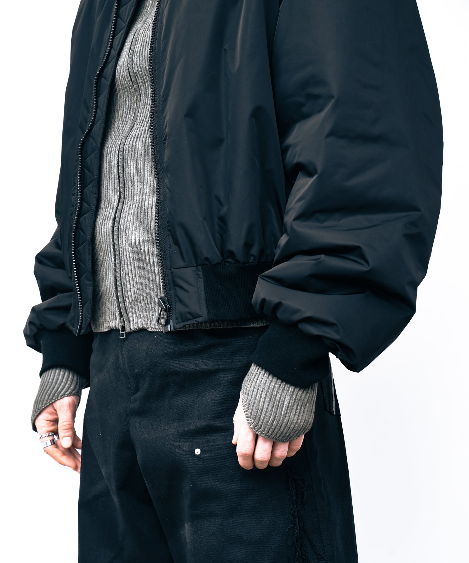 DUAL DRIVERS KNIT