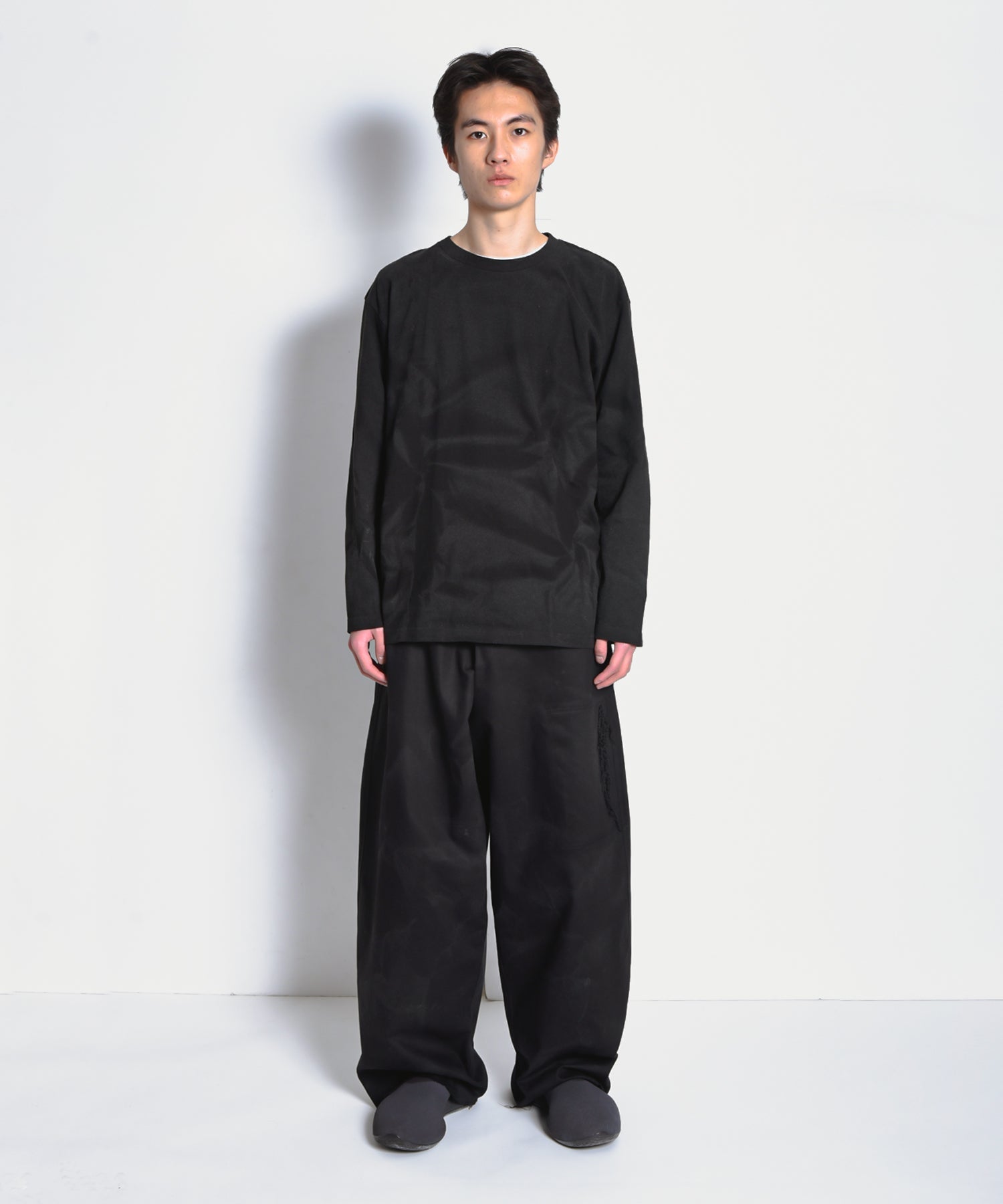 DUST L/S TEE